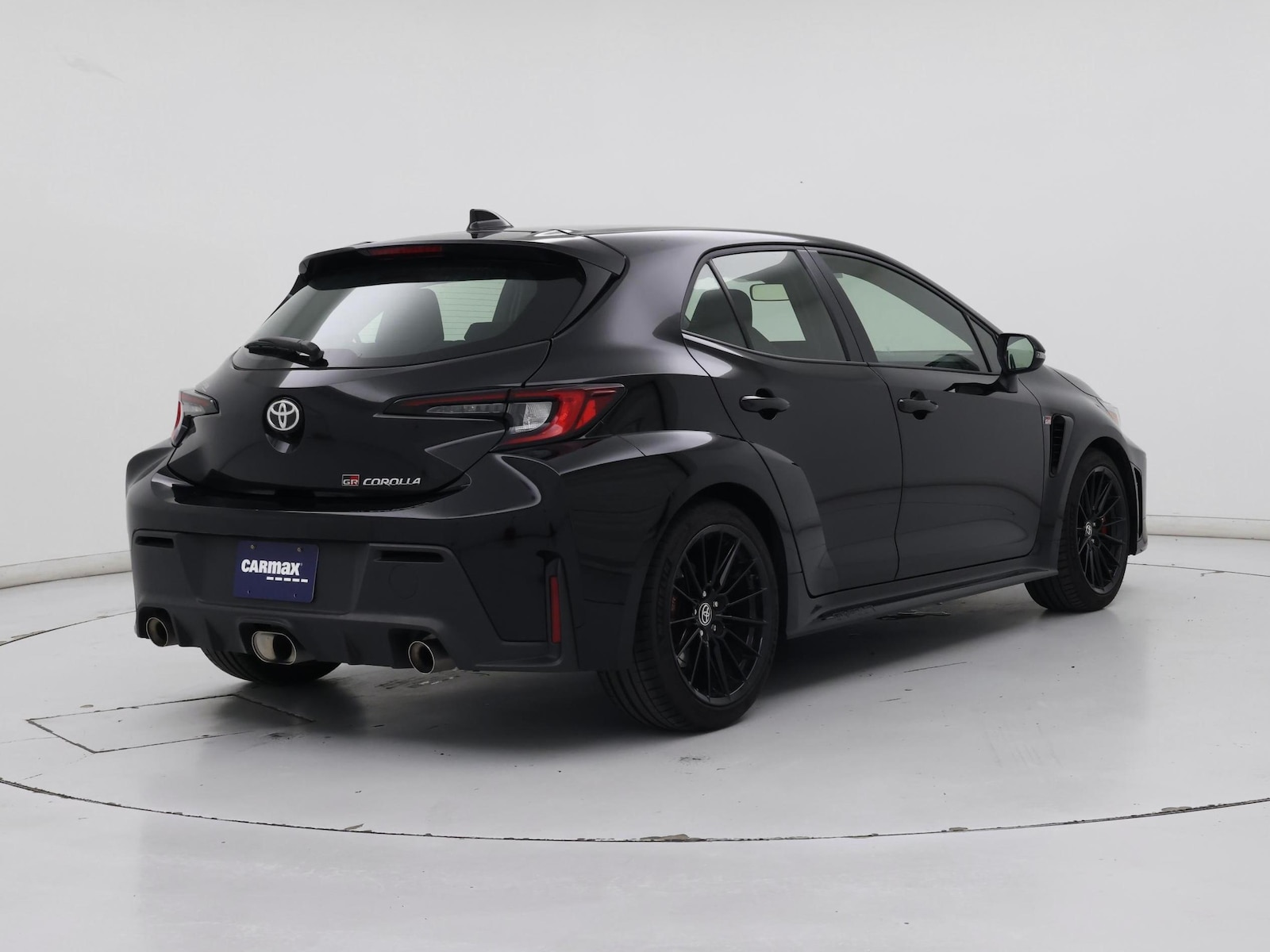 2025 Toyota GR Corolla Core - Photo 9
