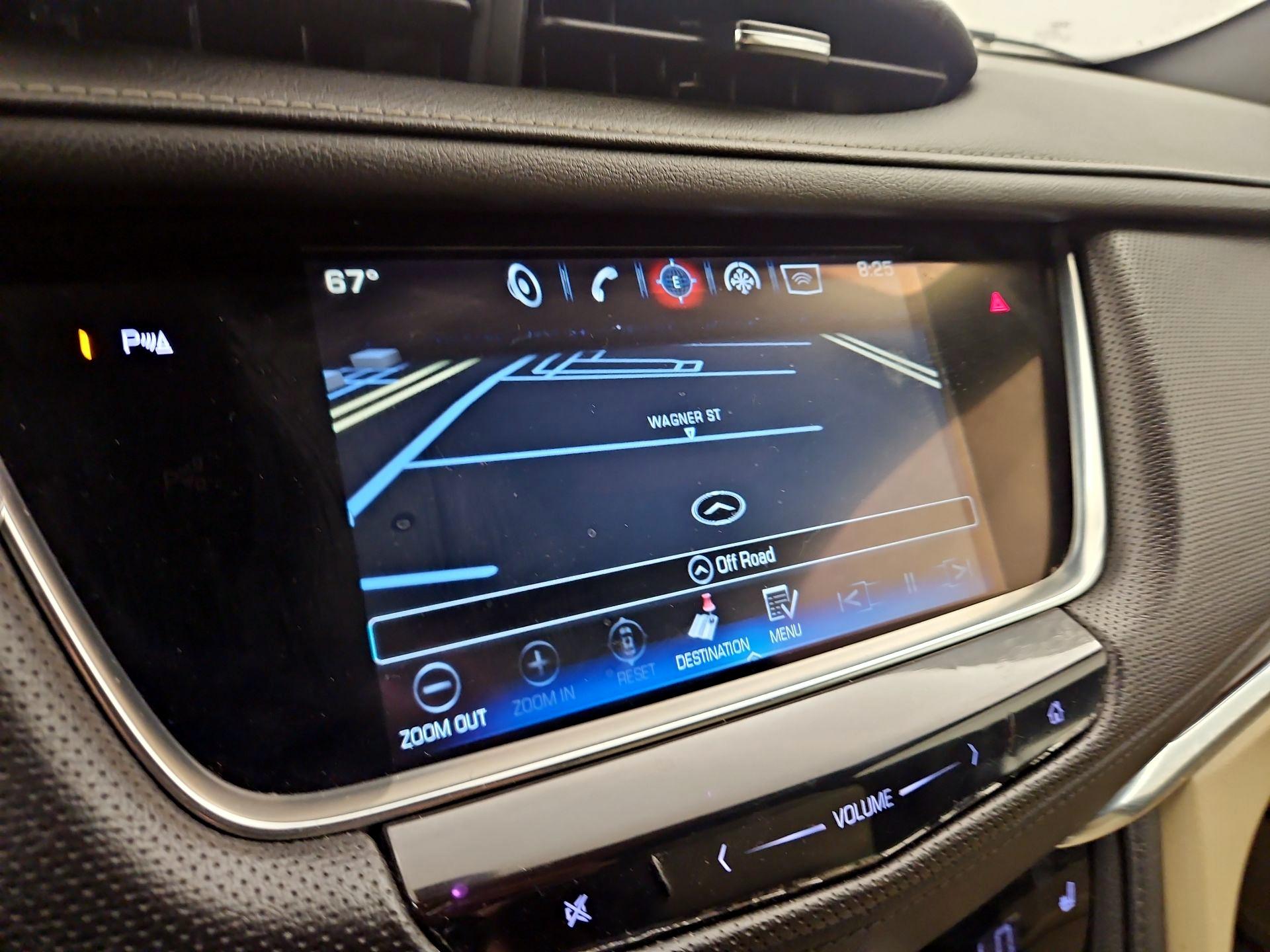 Thumbnail: 2017 Cadillac XT5 - 14