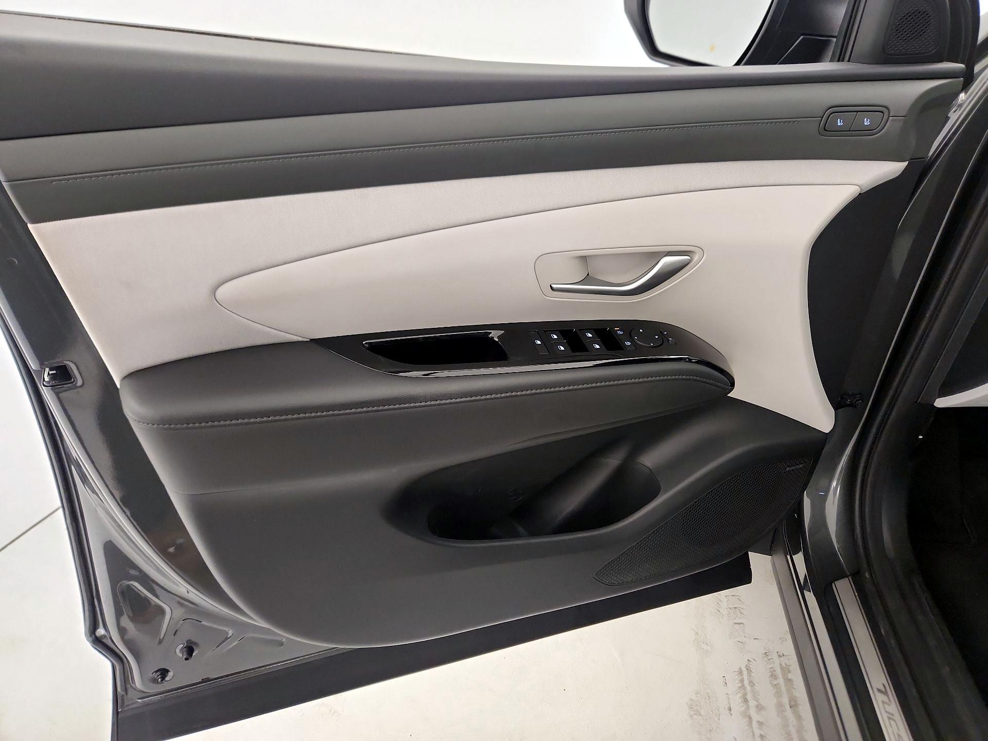 Thumbnail: 2025 Hyundai Tucson - 12