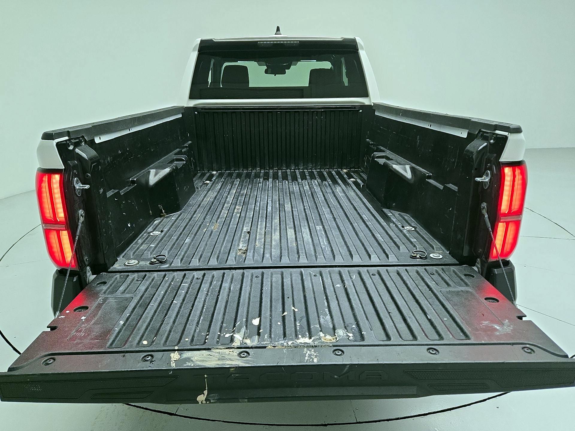 Thumbnail: 2024 Toyota Tacoma - 19