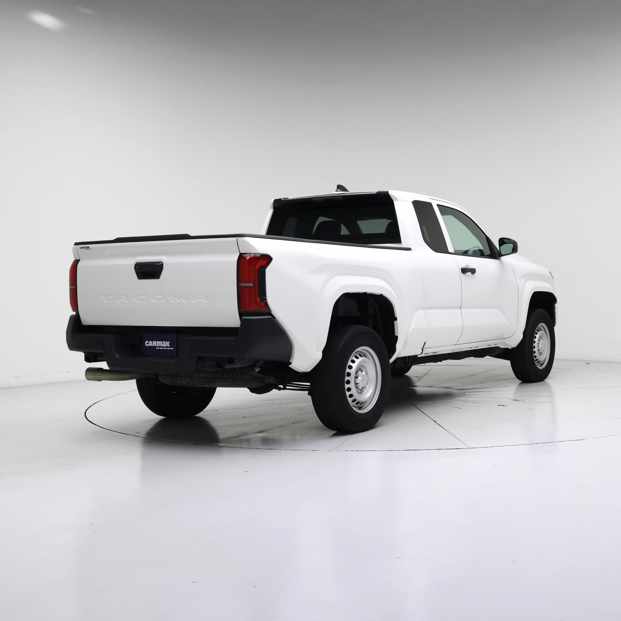 Thumbnail: 2024 Toyota Tacoma - 8