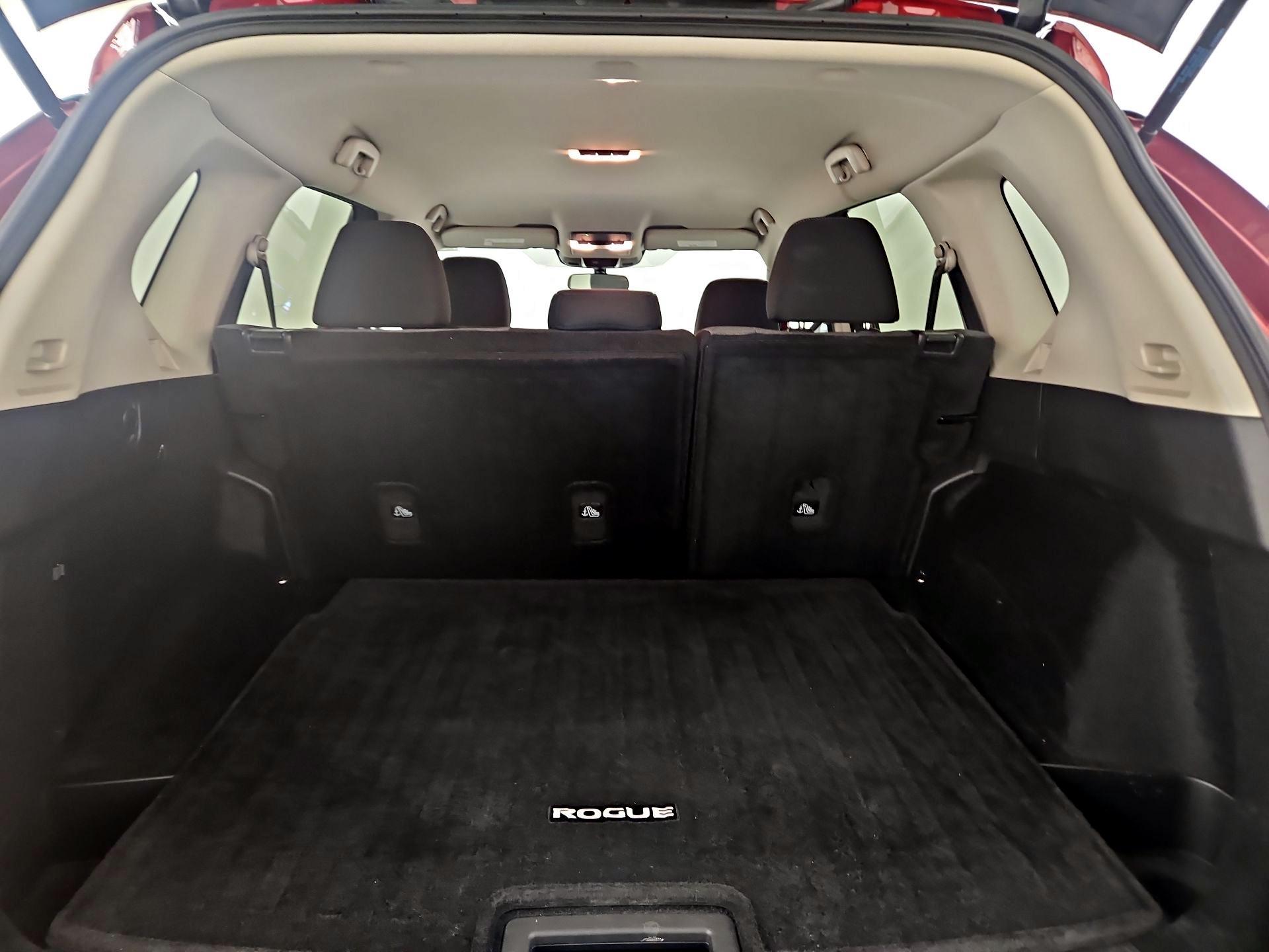 Thumbnail: 2021 Nissan Rogue - 20