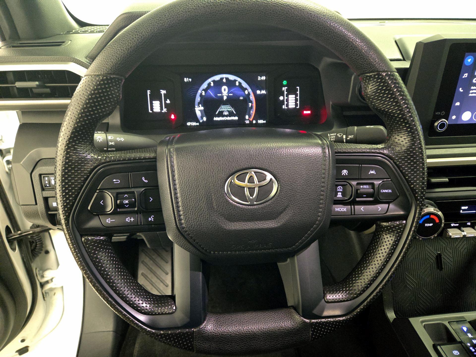 Thumbnail: 2024 Toyota Tacoma - 10