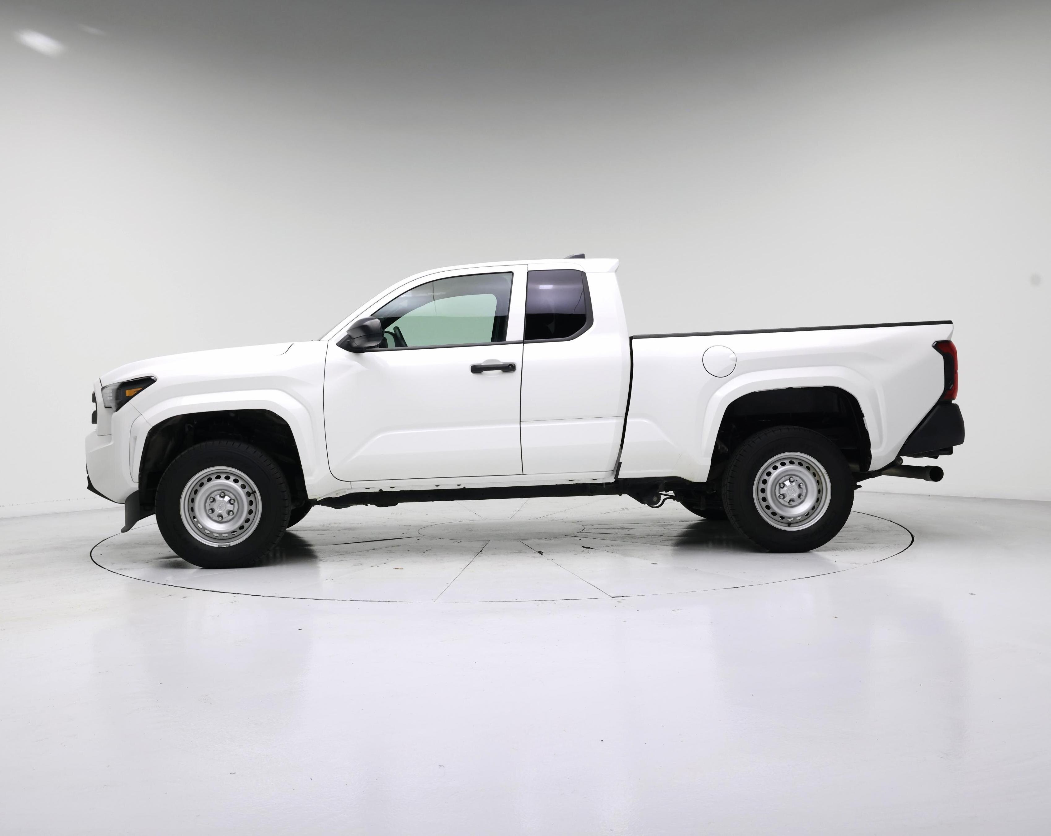 Thumbnail: 2024 Toyota Tacoma - 3