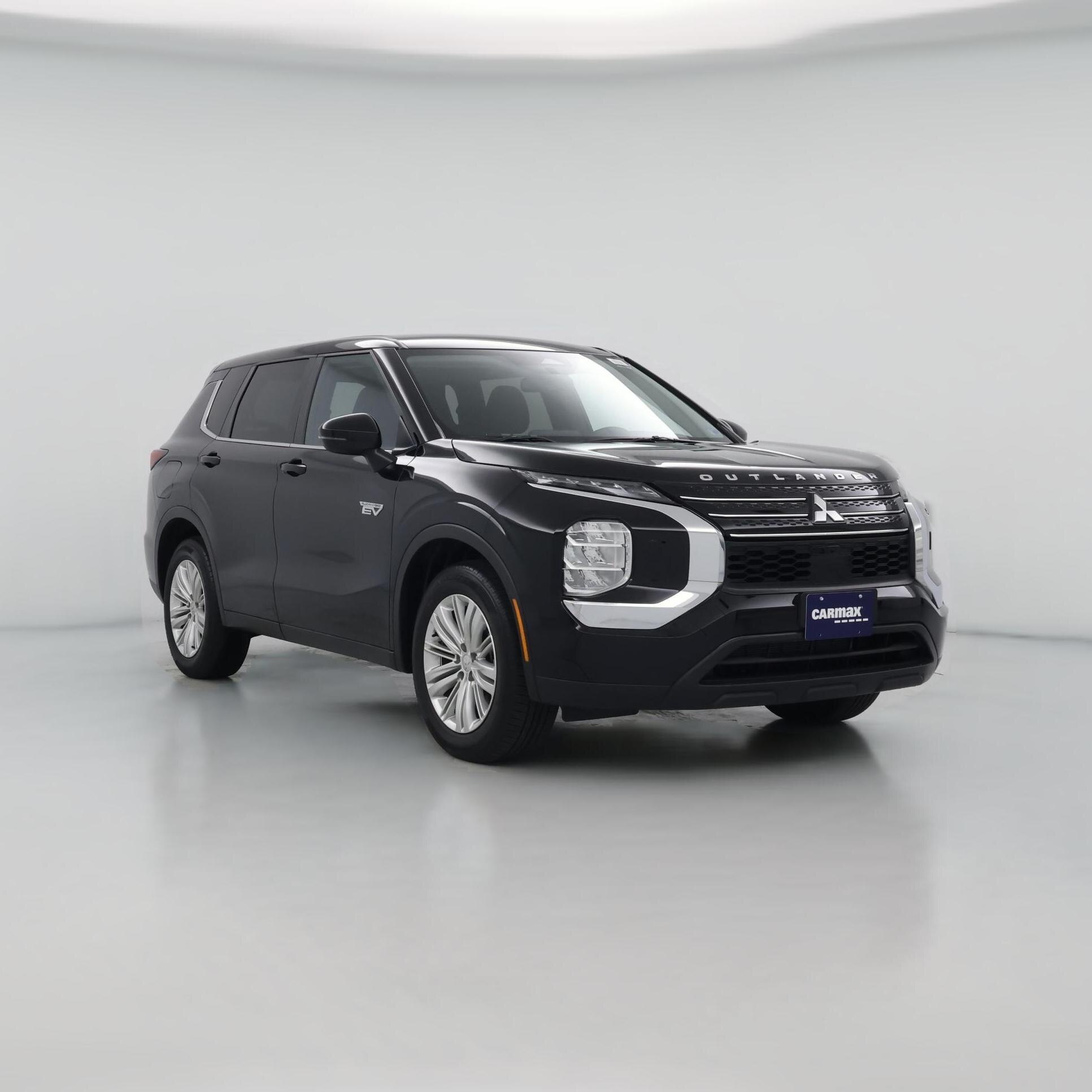Thumbnail: 2024 Mitsubishi Outlander - 1