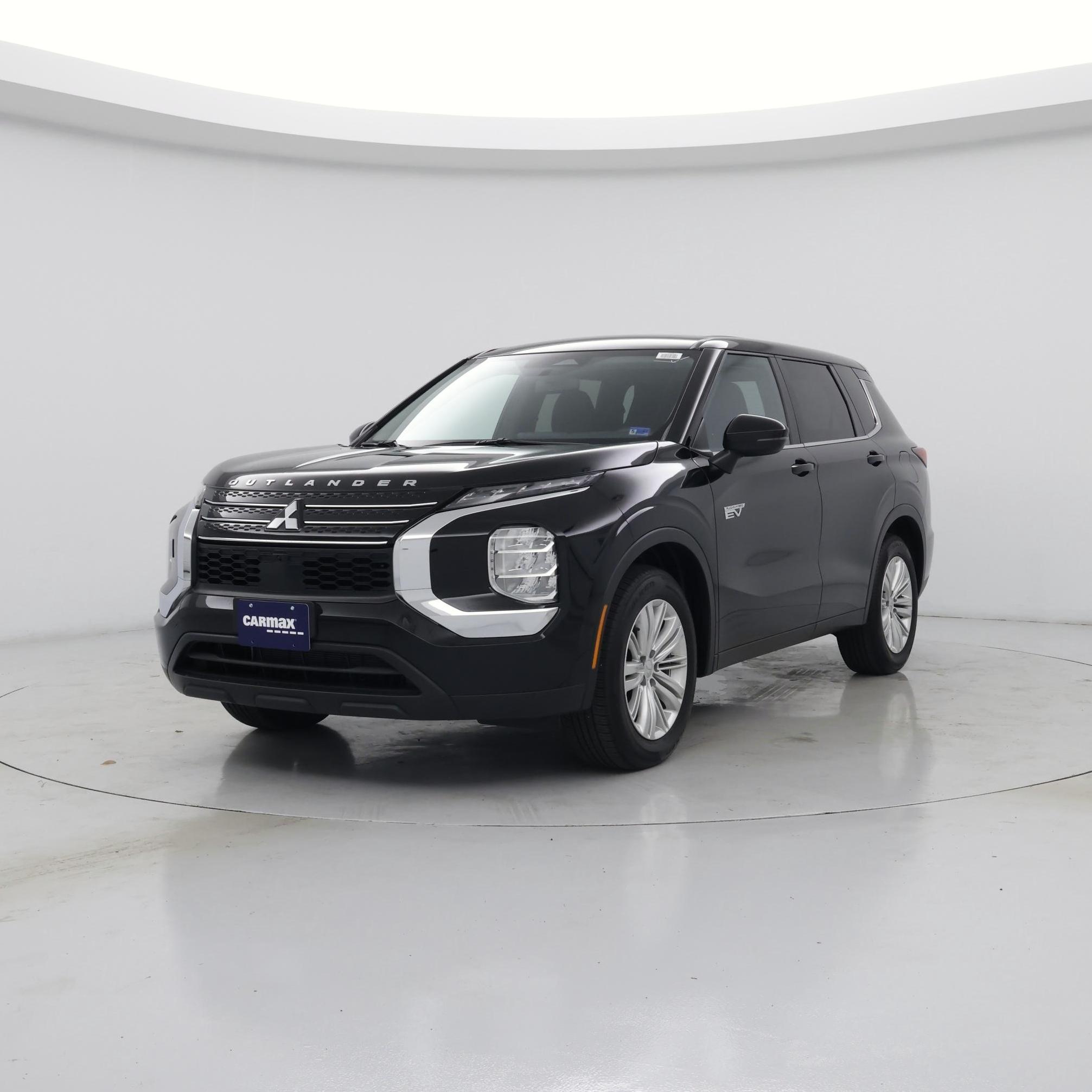 Thumbnail: 2024 Mitsubishi Outlander - 4