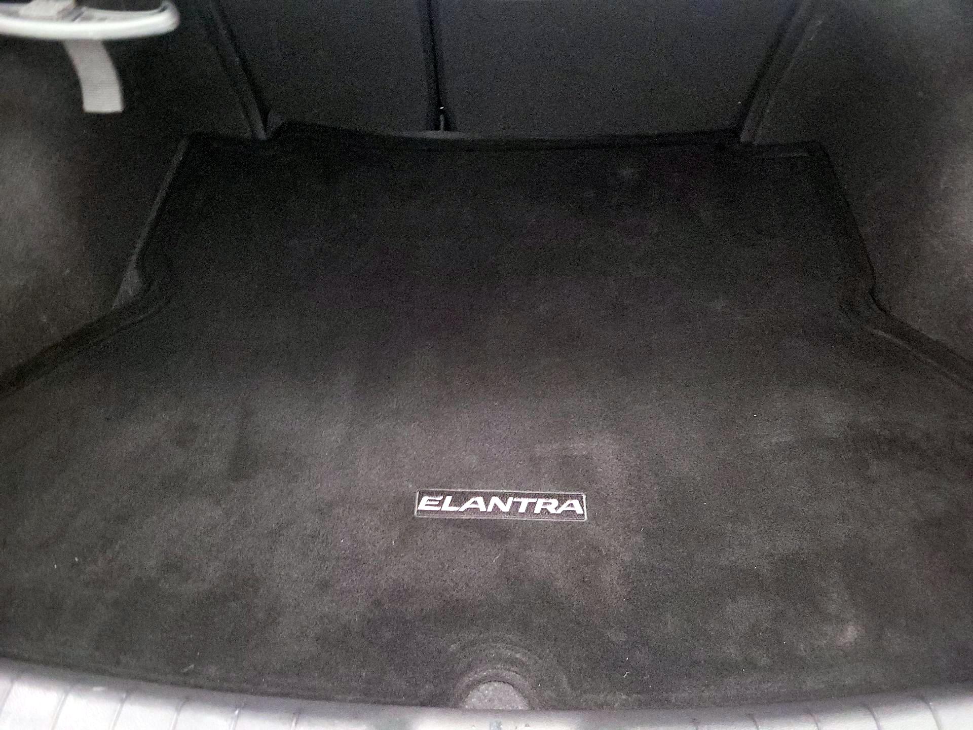 Thumbnail: 2019 Hyundai Elantra - 20