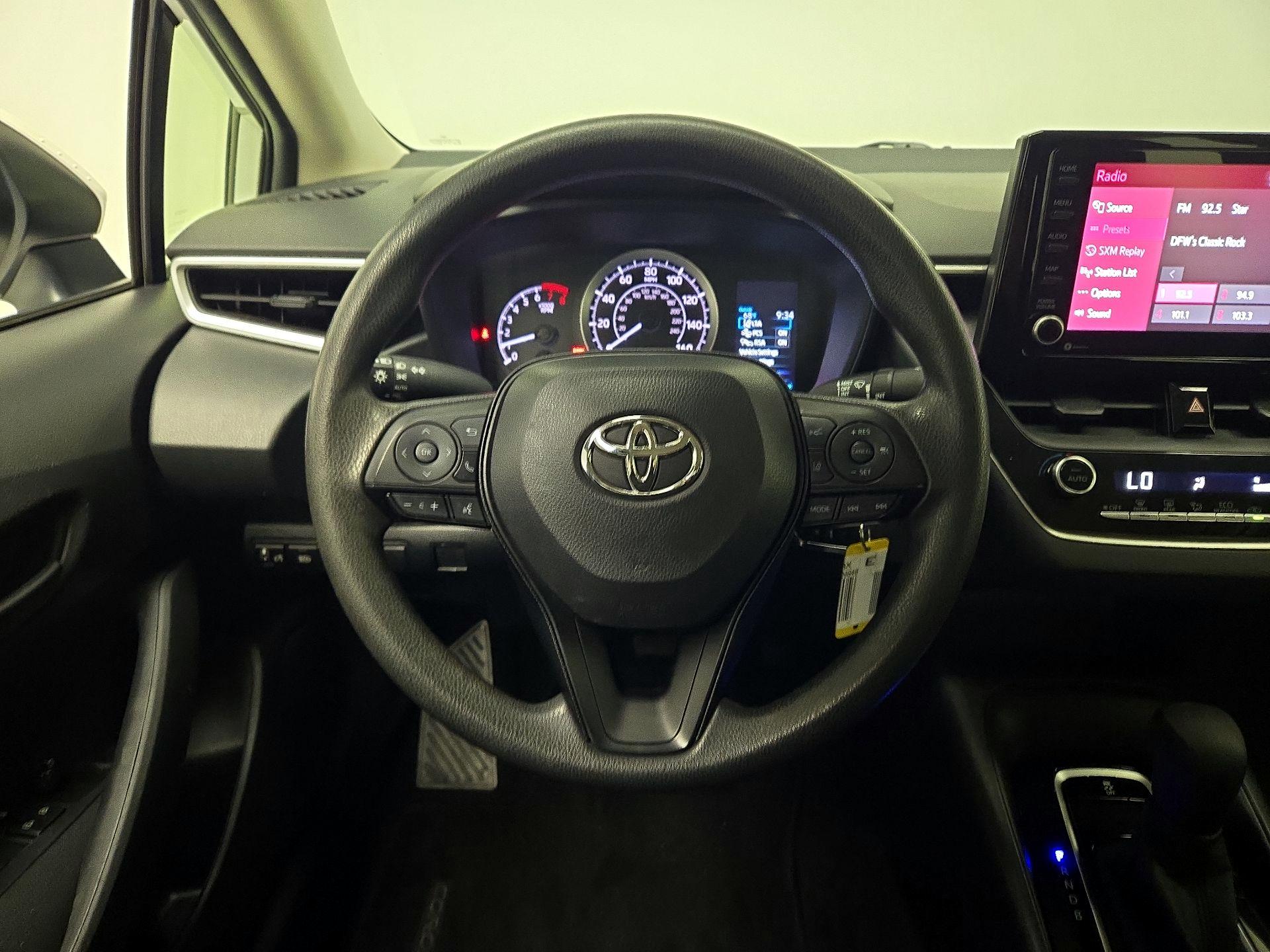 Thumbnail: 2022 Toyota Corolla - 10