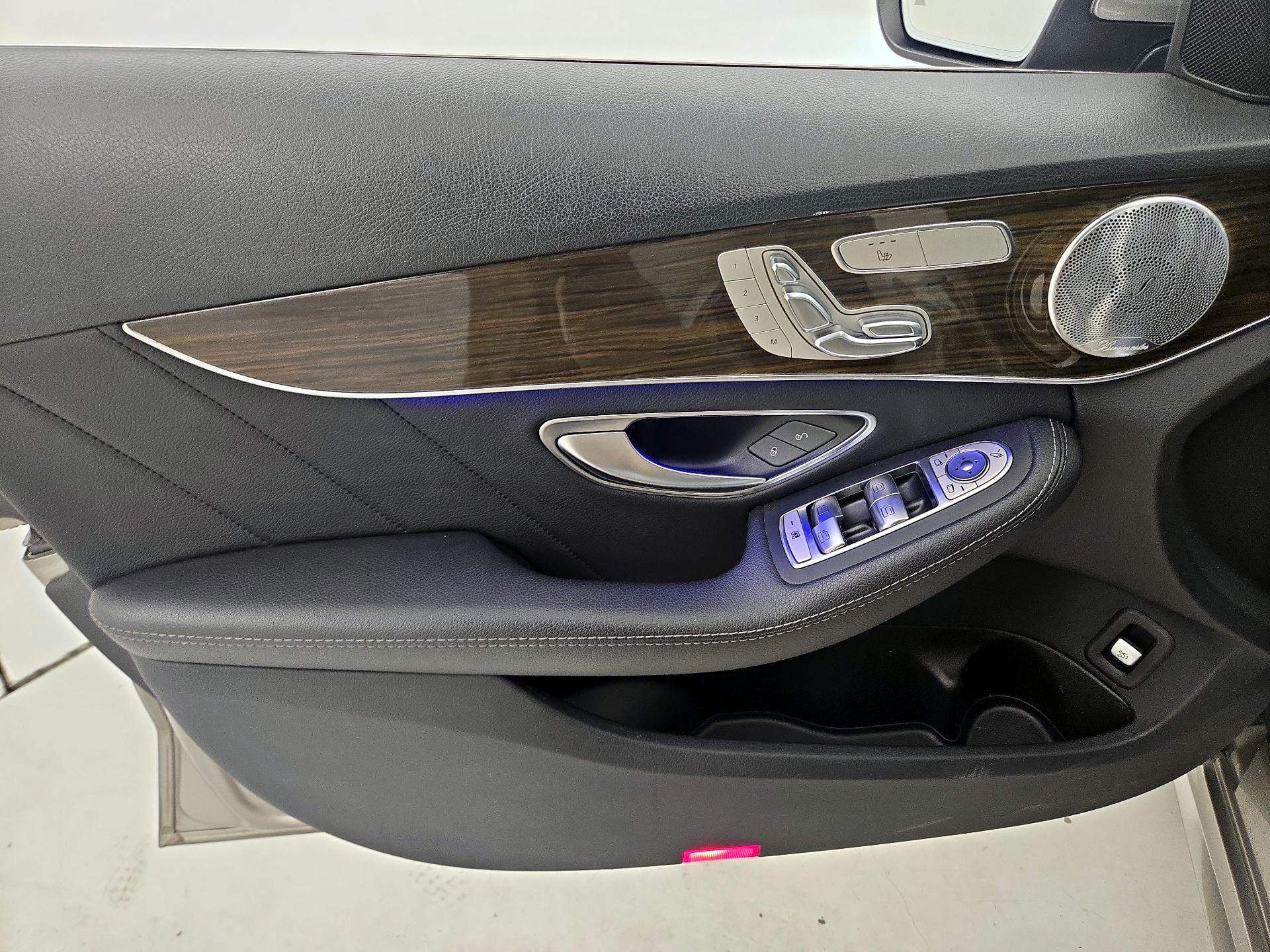 Thumbnail: 2020 Mercedes-Benz C-Class - 12