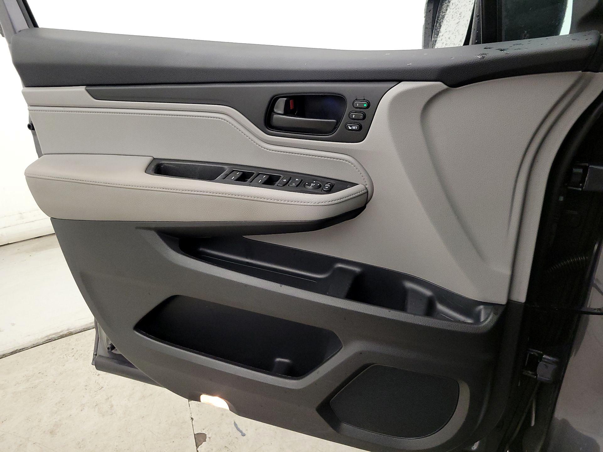 Thumbnail: 2024 Honda Odyssey - 12