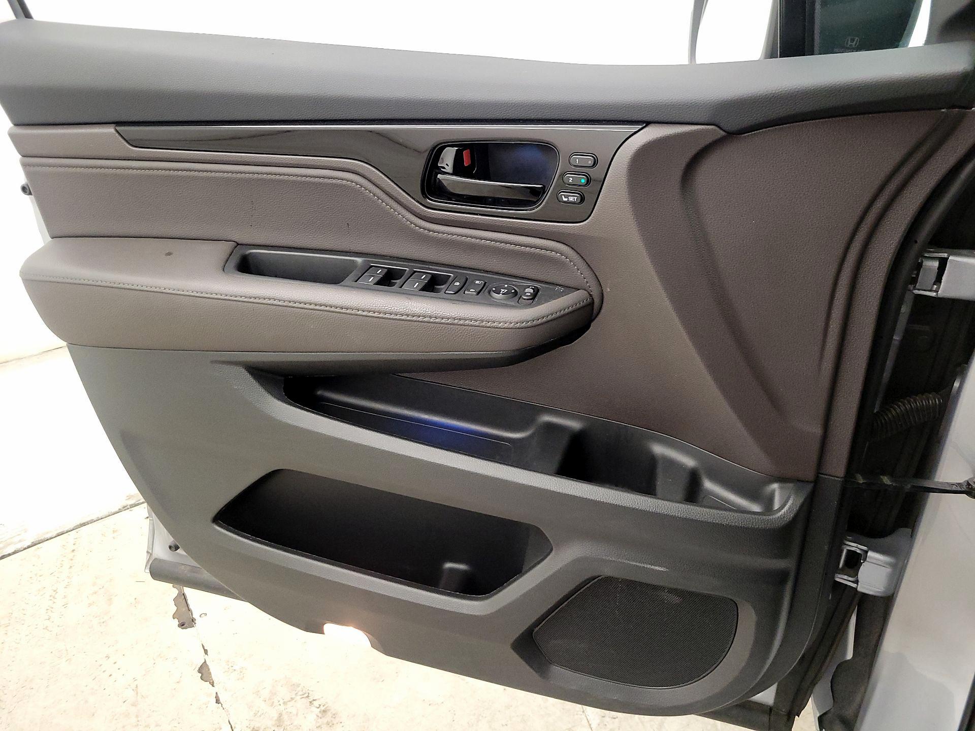 Thumbnail: 2024 Honda Odyssey - 12