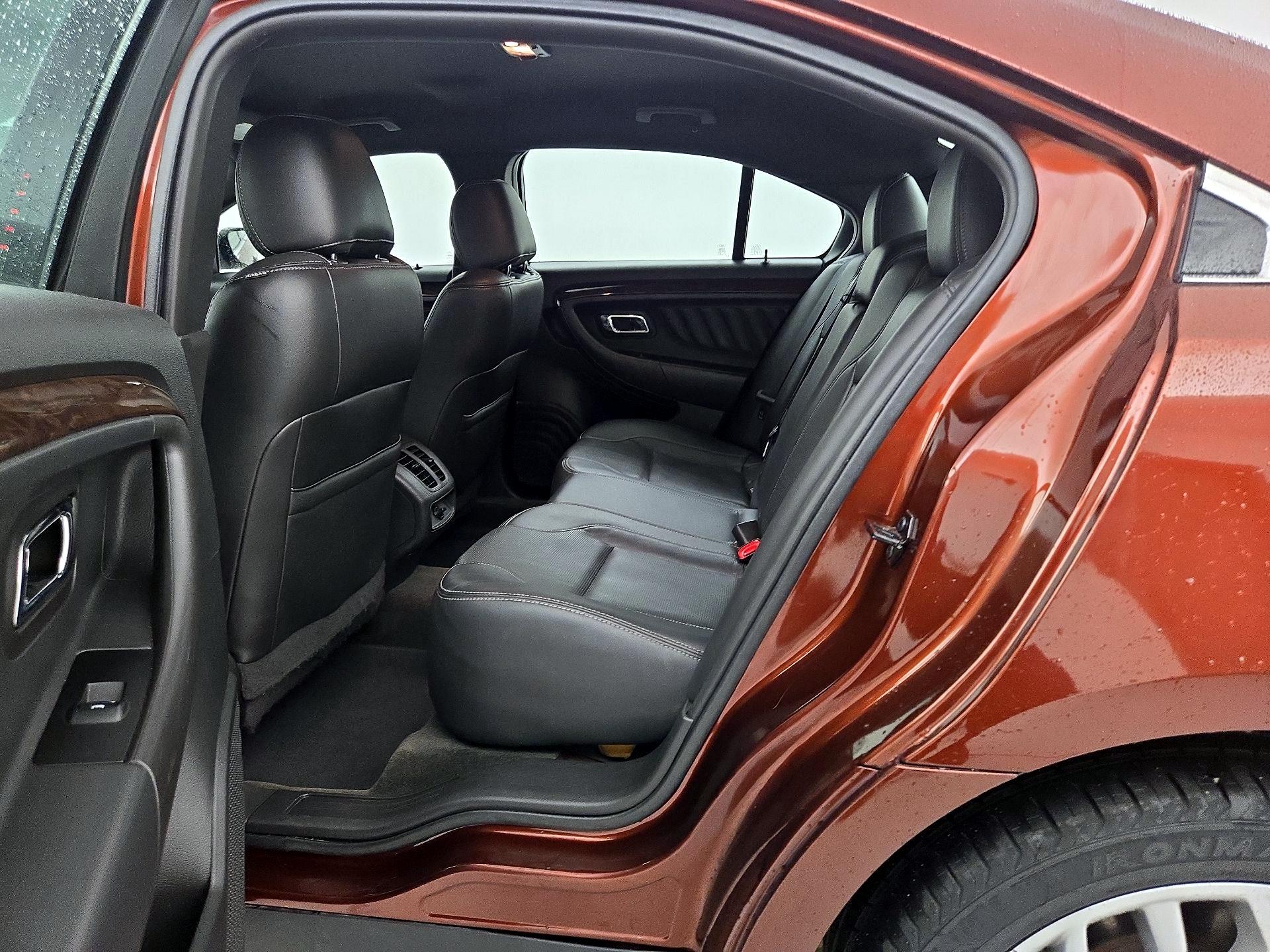 Thumbnail: 2015 Ford Taurus - 19