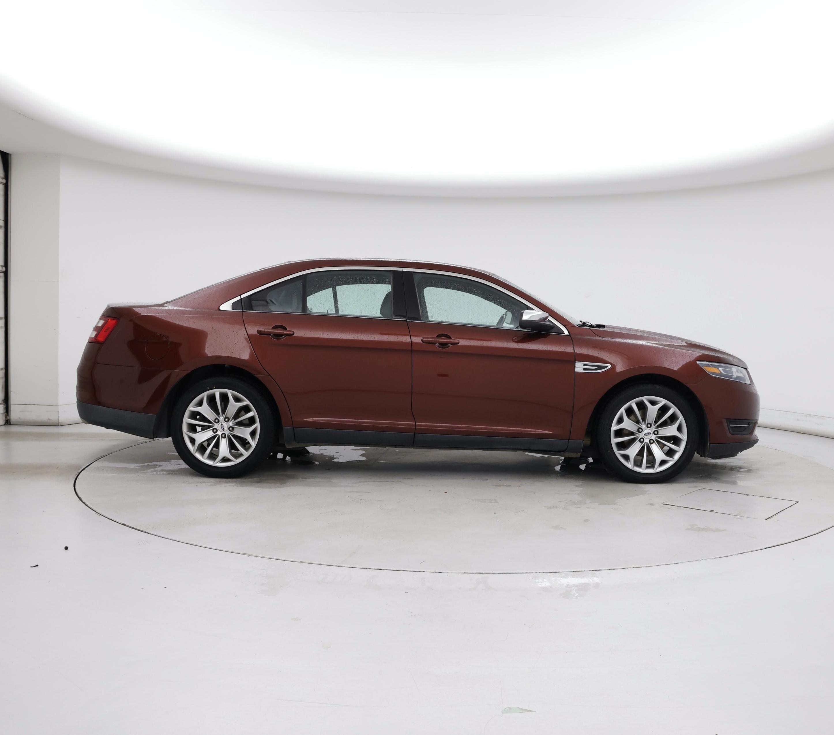 Thumbnail: 2015 Ford Taurus - 7