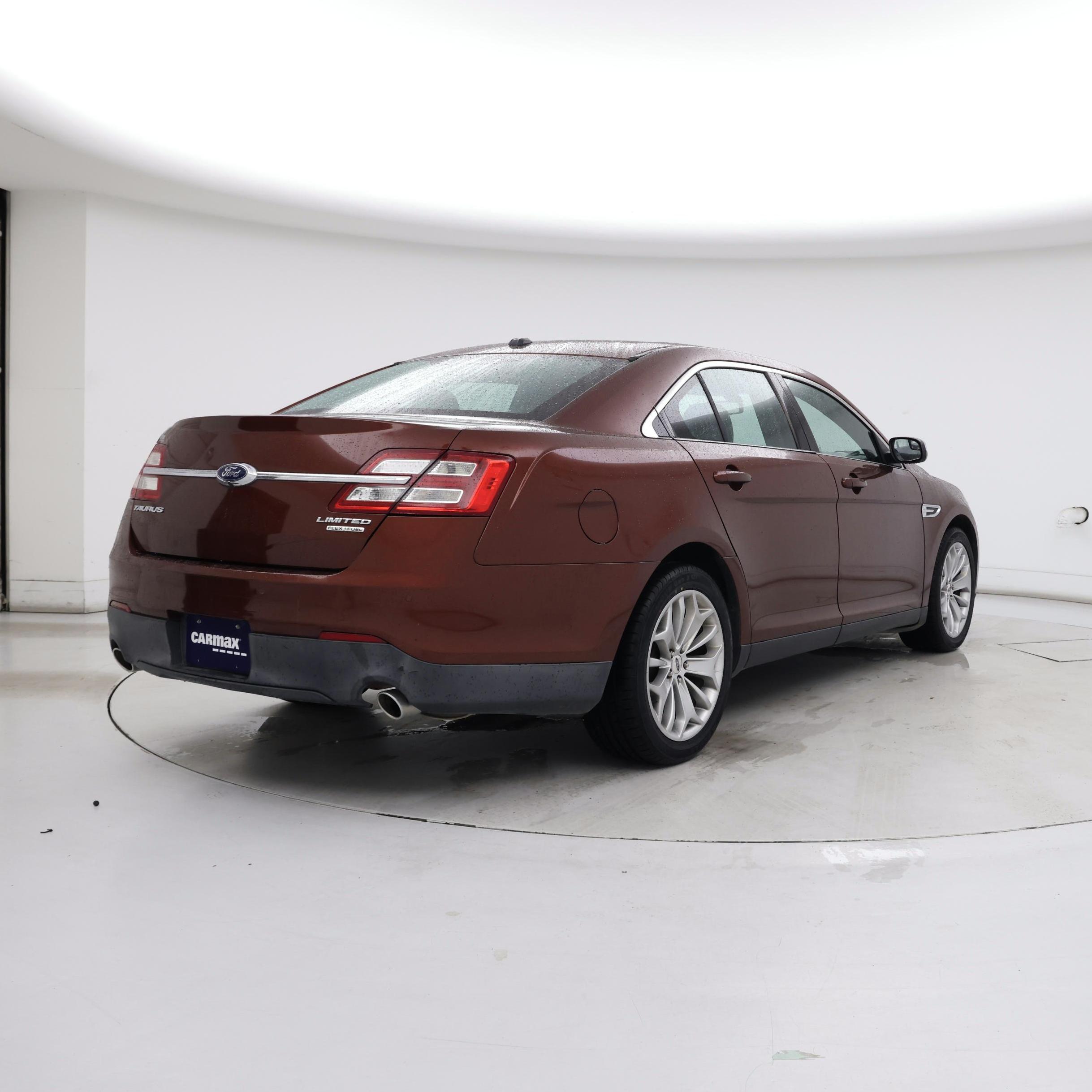 Thumbnail: 2015 Ford Taurus - 8