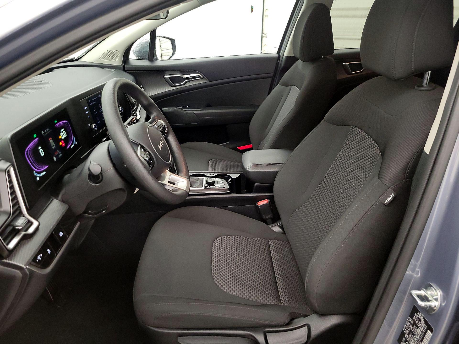 Thumbnail: 2025 Kia Sportage - 11