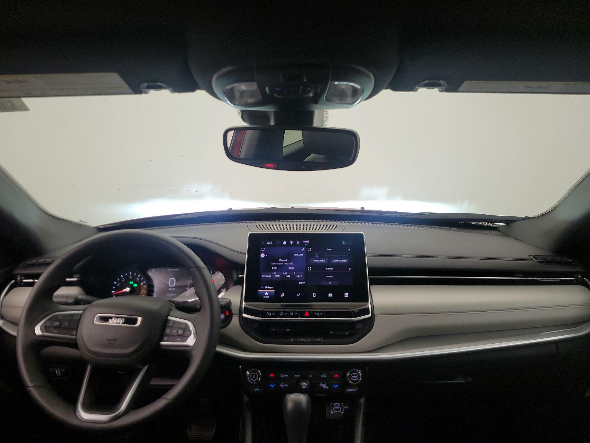 Thumbnail: 2025 Jeep Compass - 9