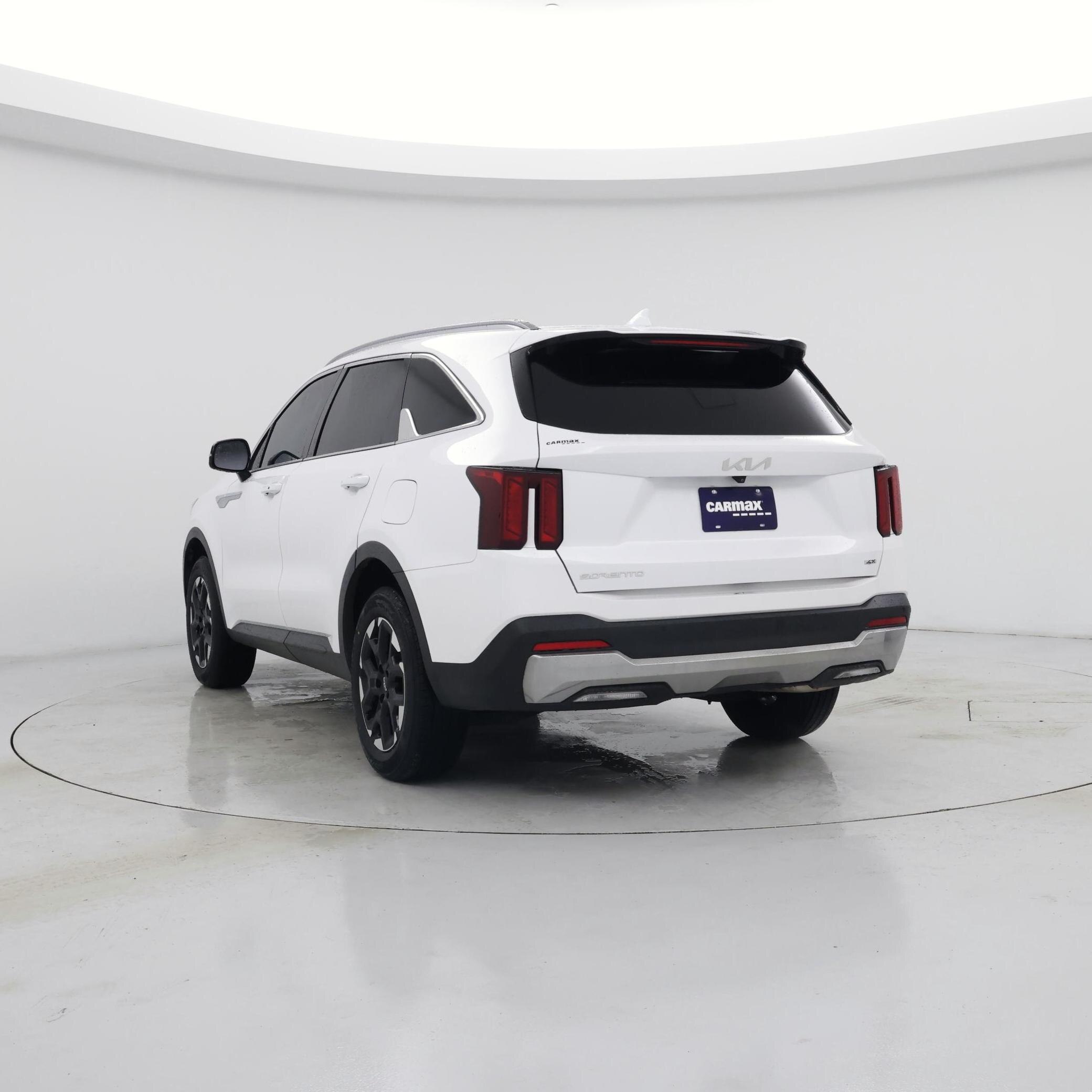 Thumbnail: 2024 Kia Sorento - 2