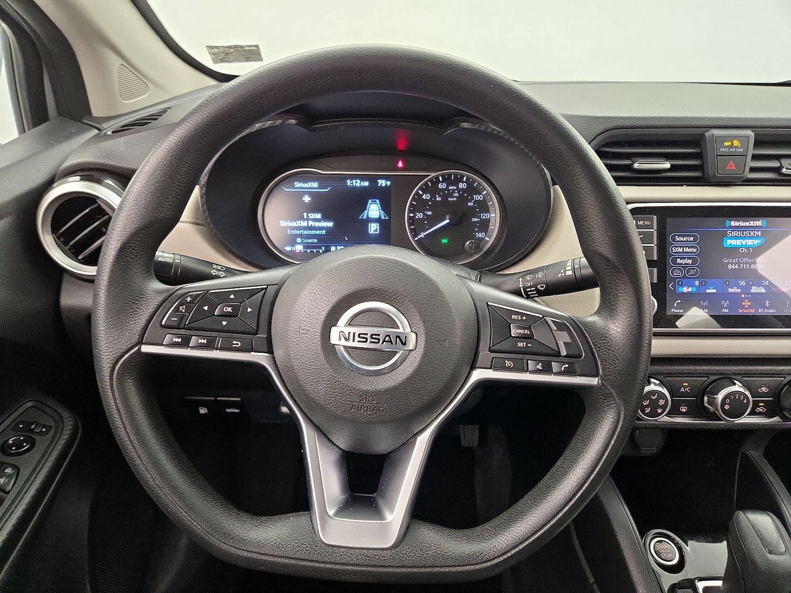 2022 Nissan Versa Sedan SV - Photo 11