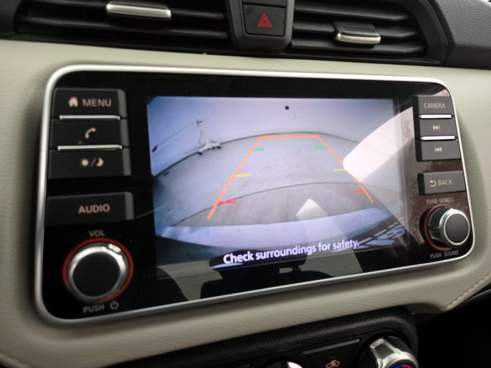 2022 Nissan Versa Sedan SV - Photo 14