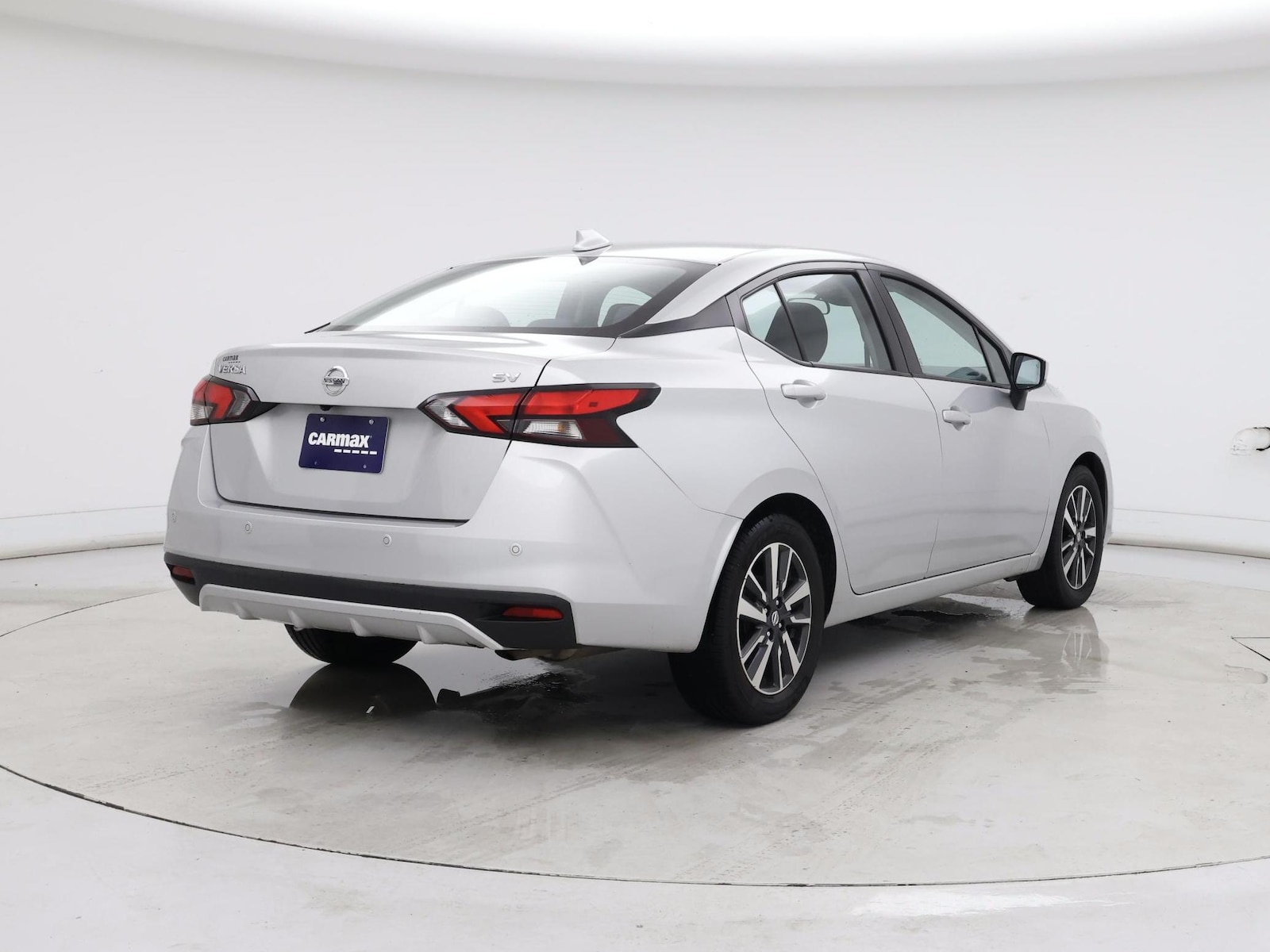 2022 Nissan Versa Sedan SV - Photo 9