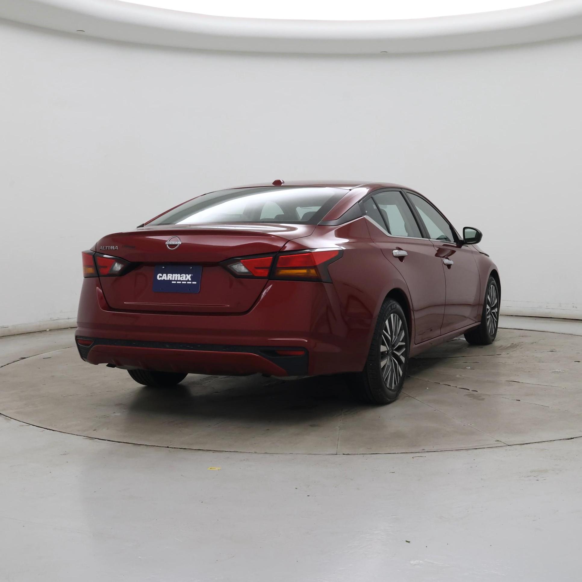 Thumbnail: 2025 Nissan Altima - 8