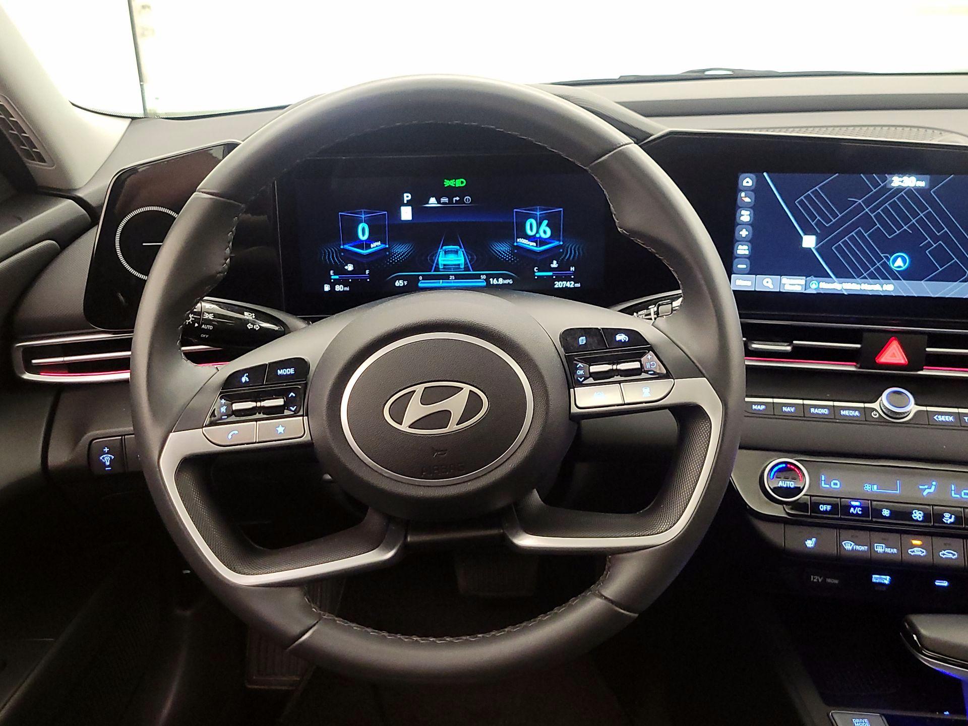 Thumbnail: 2025 Hyundai Elantra - 10