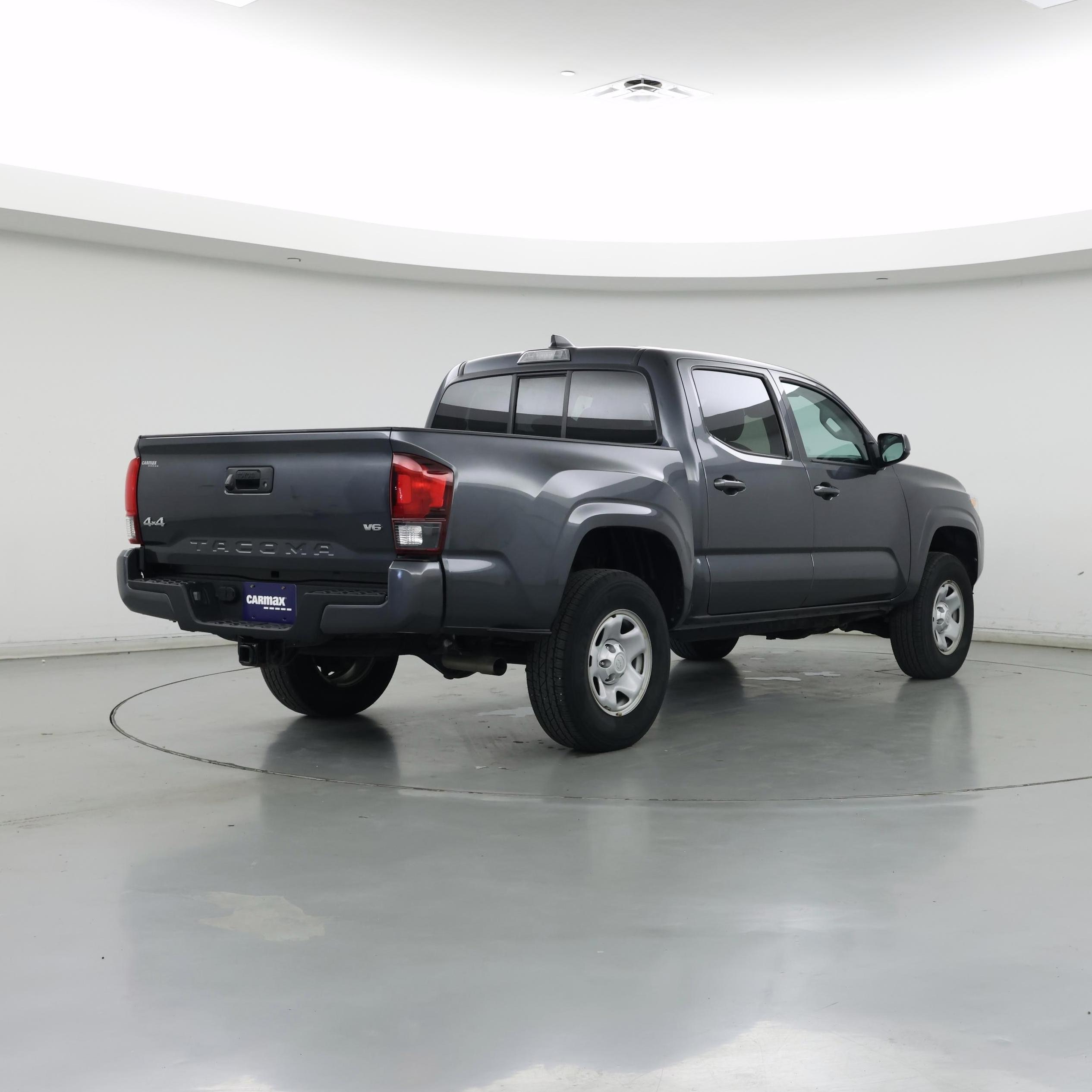 Thumbnail: 2023 Toyota Tacoma - 8