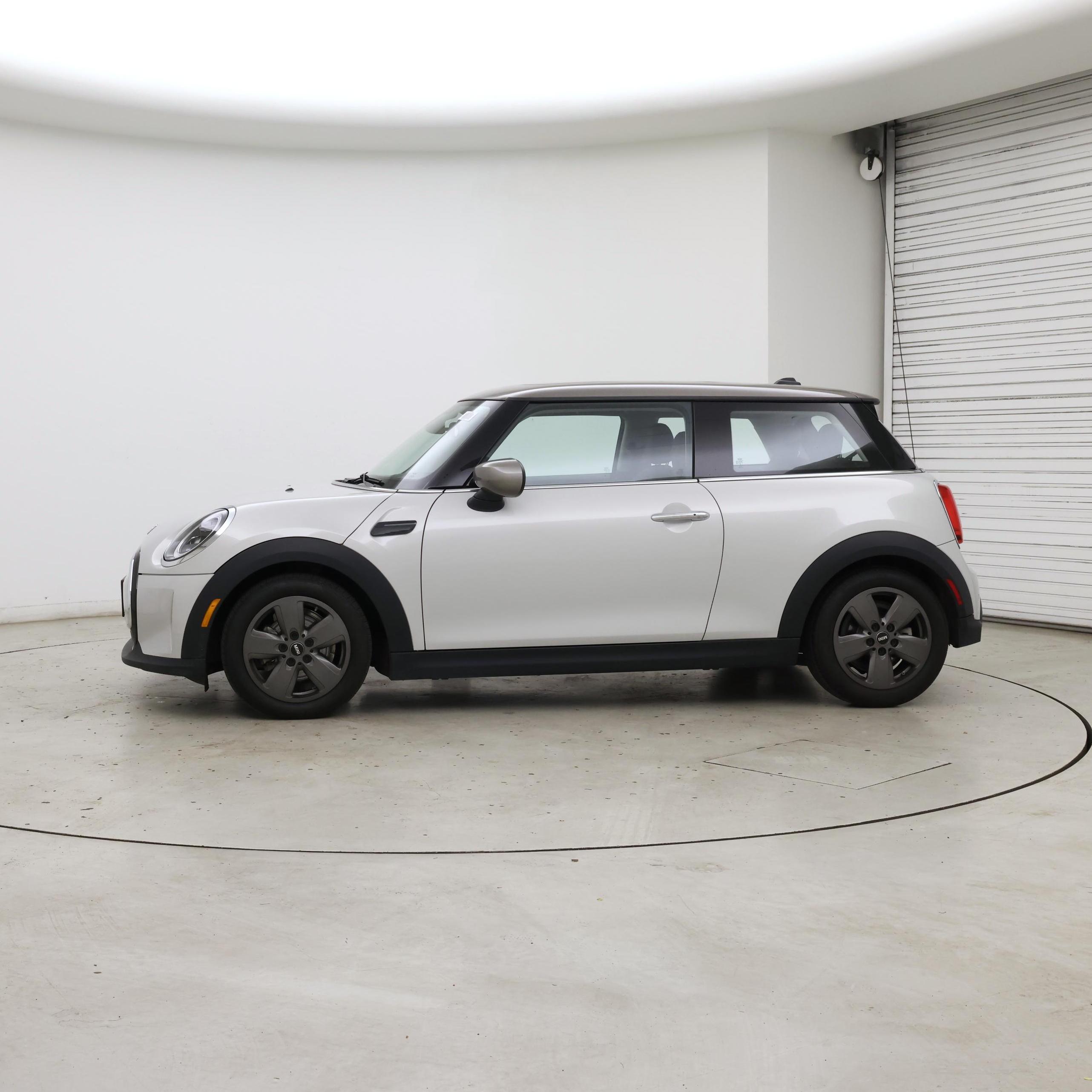 Thumbnail: 2023 MINI Cooper Hardtop - 3