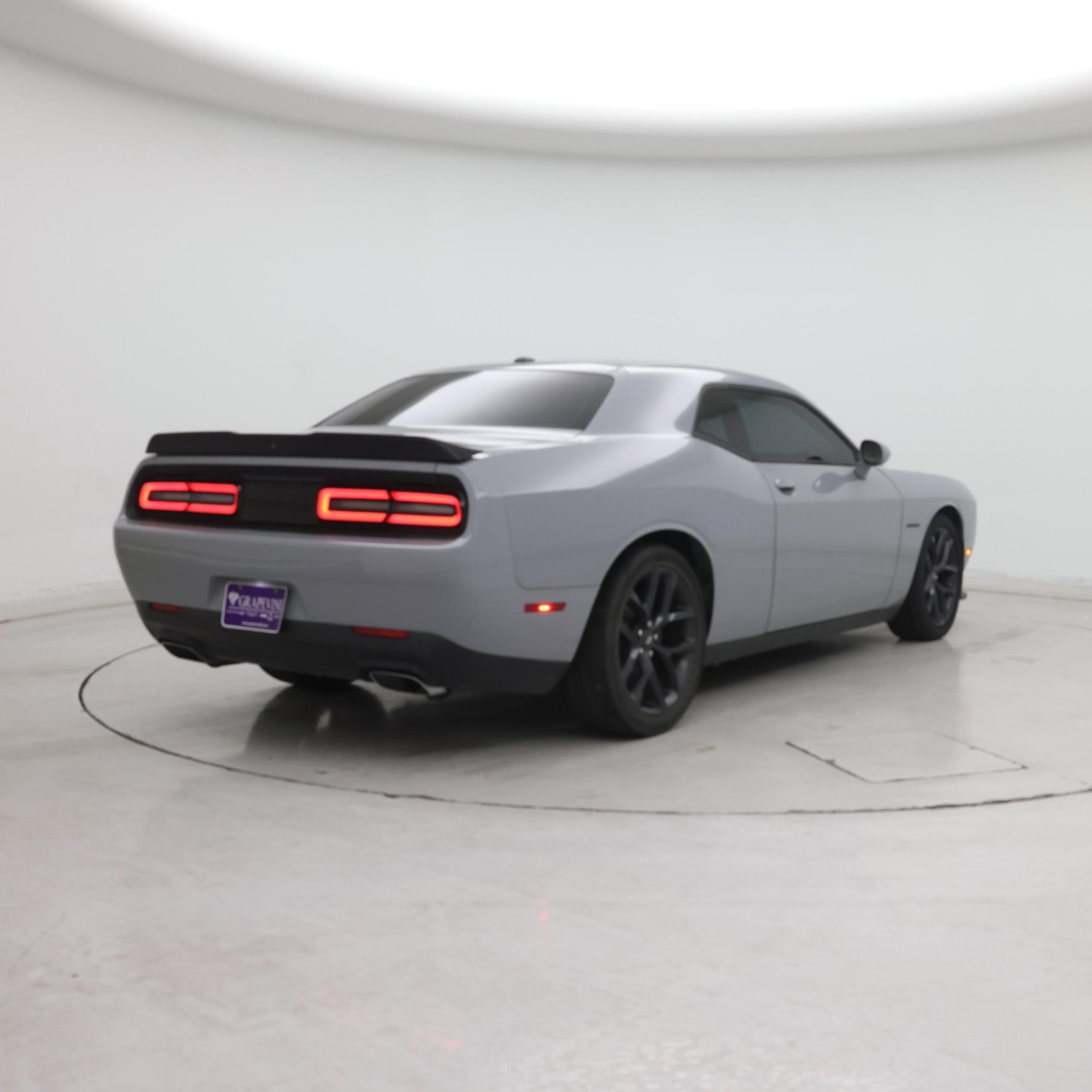 Thumbnail: 2021 Dodge Challenger - 8
