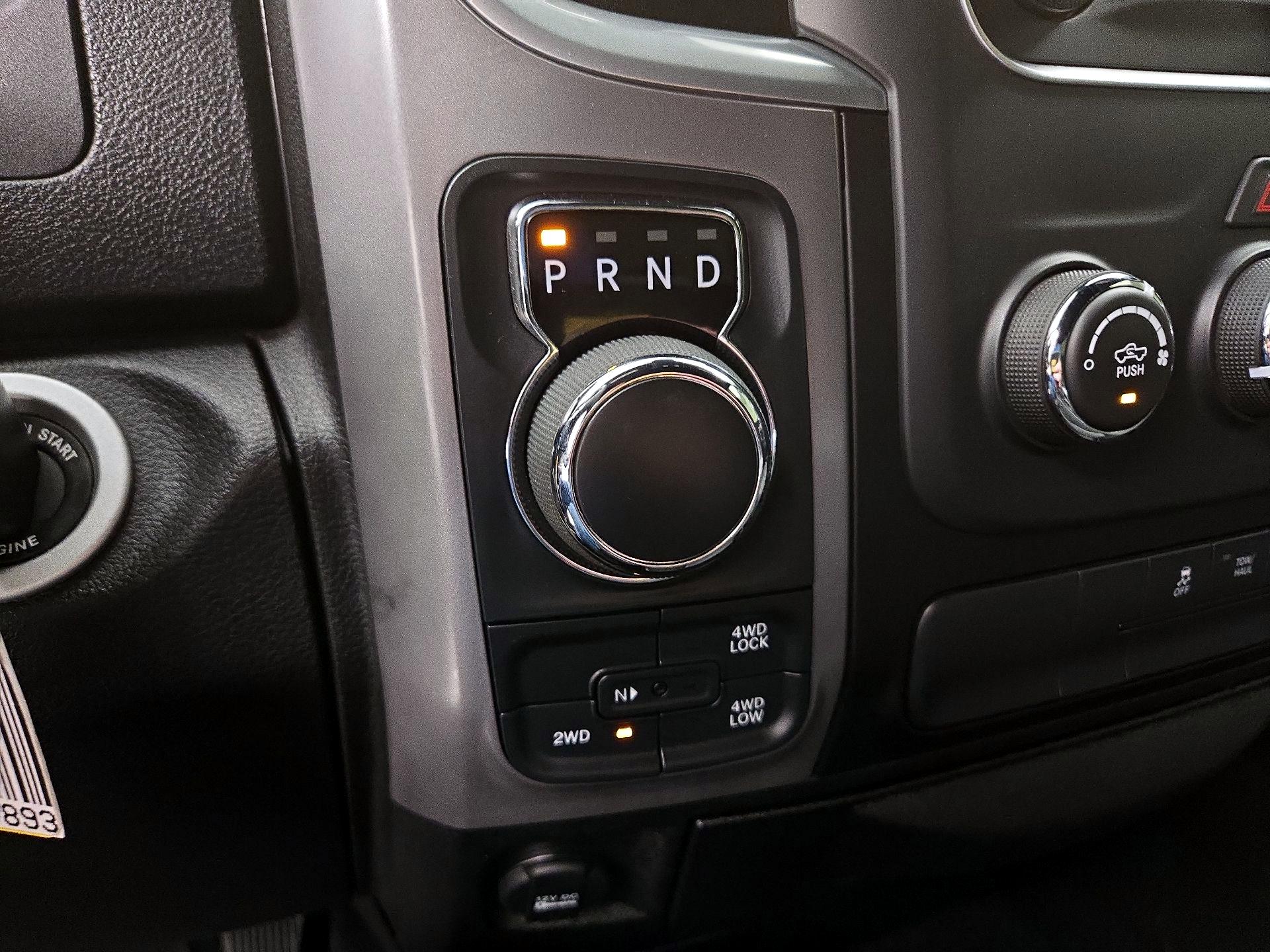 Thumbnail: 2021 RAM 1500 Classic - 17