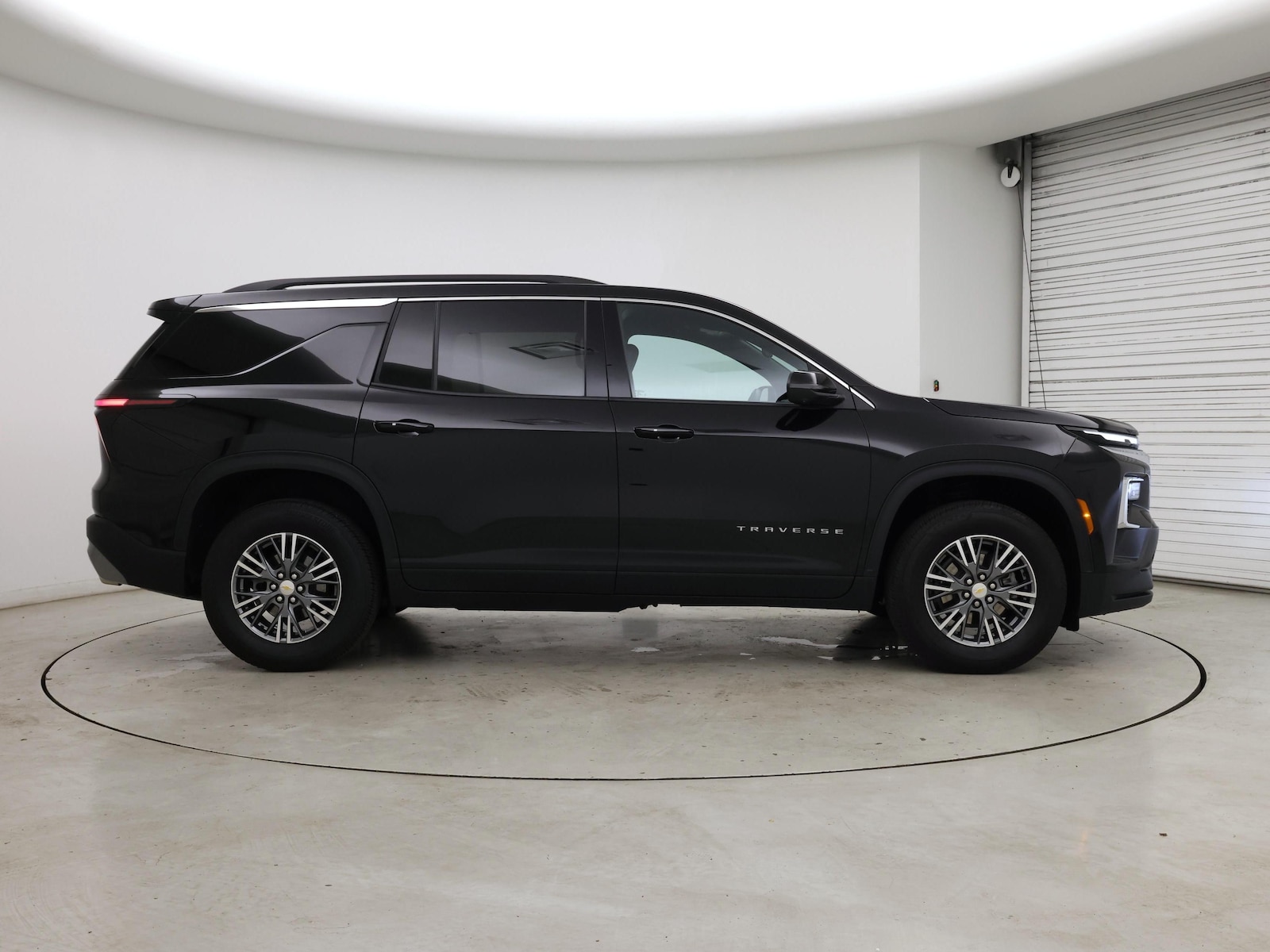 2024 Chevrolet Traverse 1LT - Photo 8