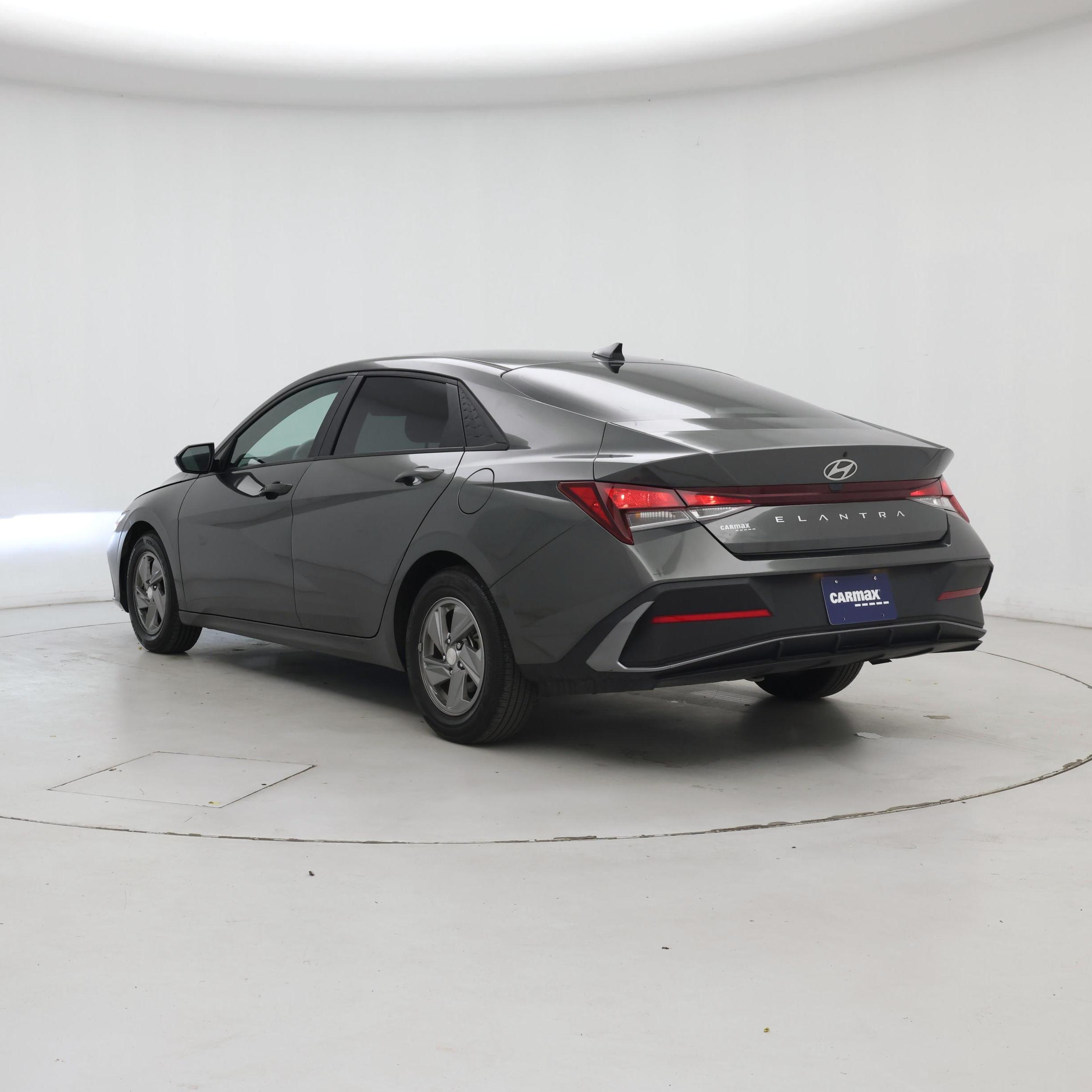 Thumbnail: 2024 Hyundai Elantra - 2