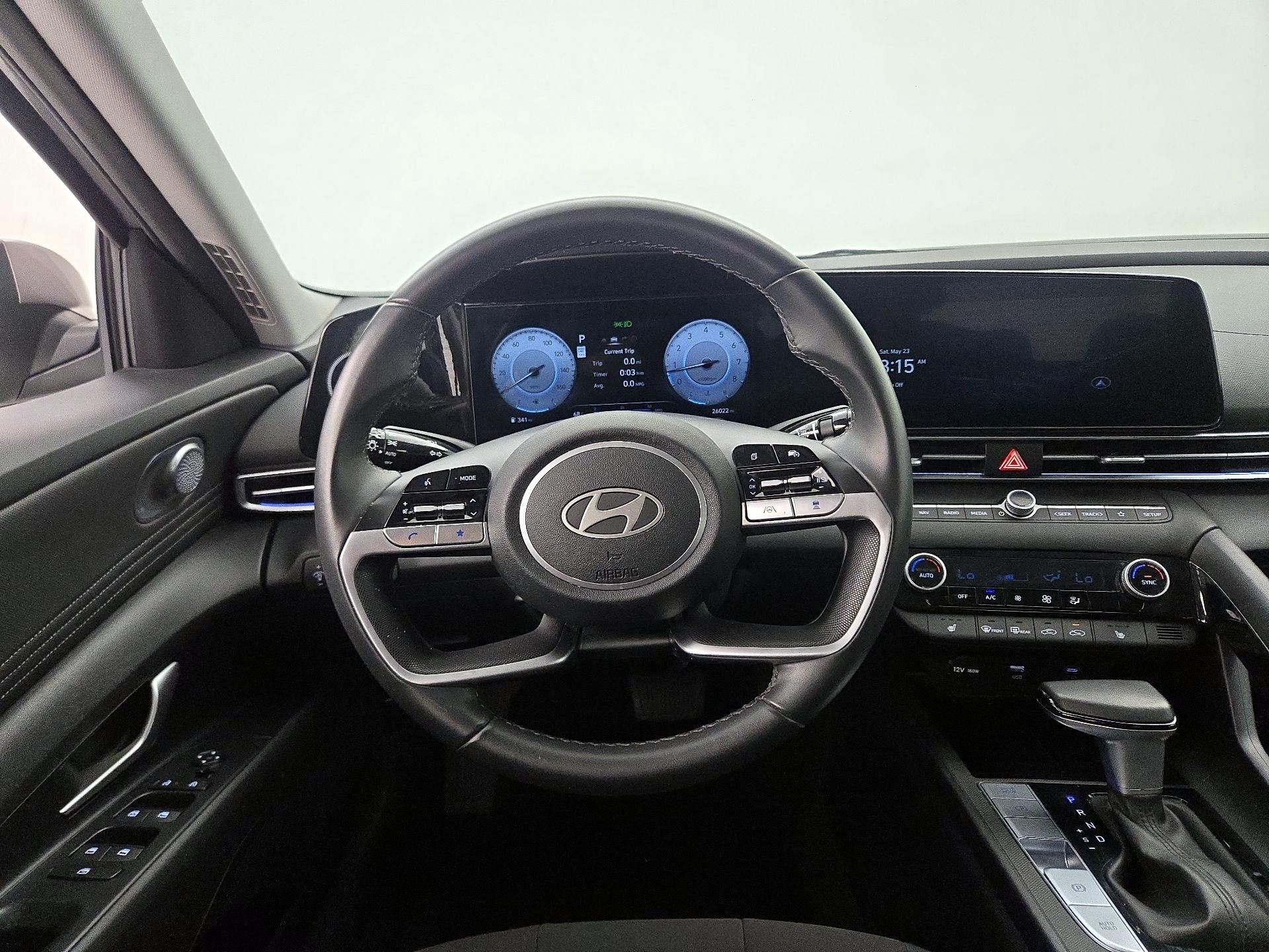 Thumbnail: 2025 Hyundai Elantra - 10