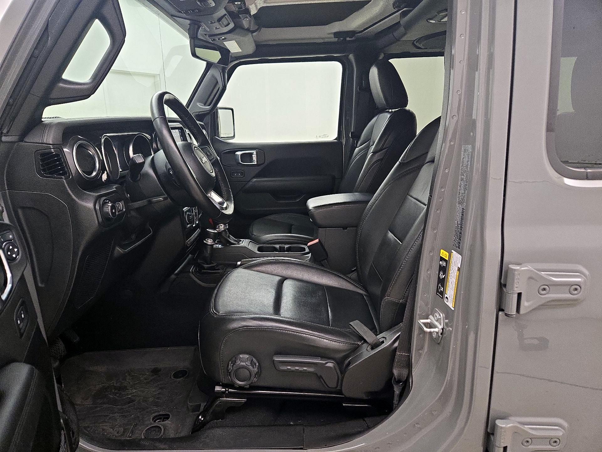 Thumbnail: 2022 Jeep Wrangler - 11
