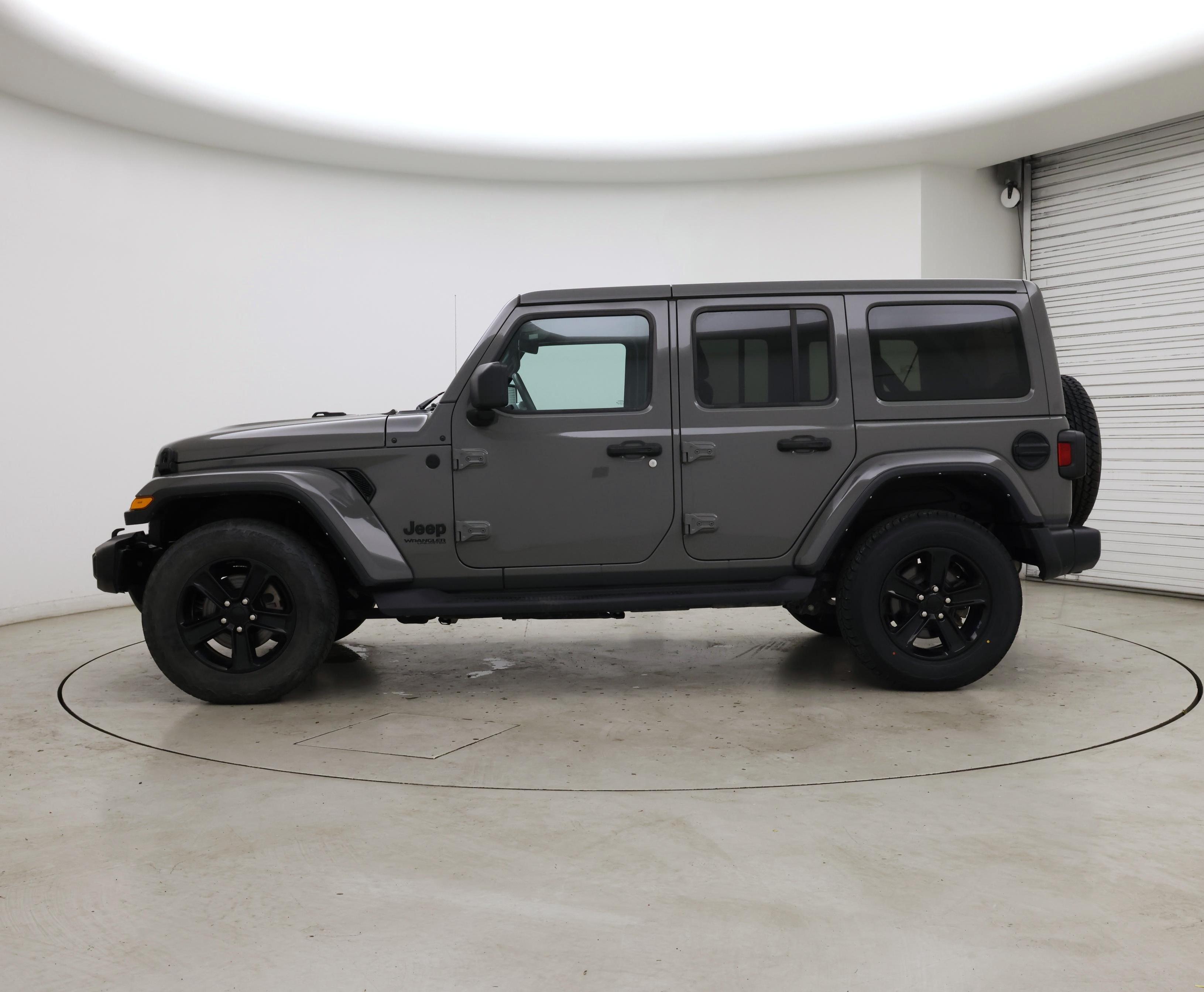 Thumbnail: 2022 Jeep Wrangler - 3