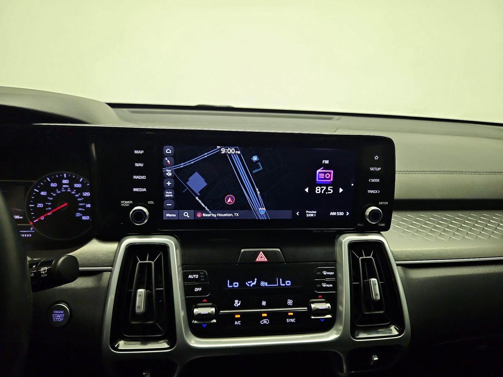 Thumbnail: 2022 Kia Sorento - 13