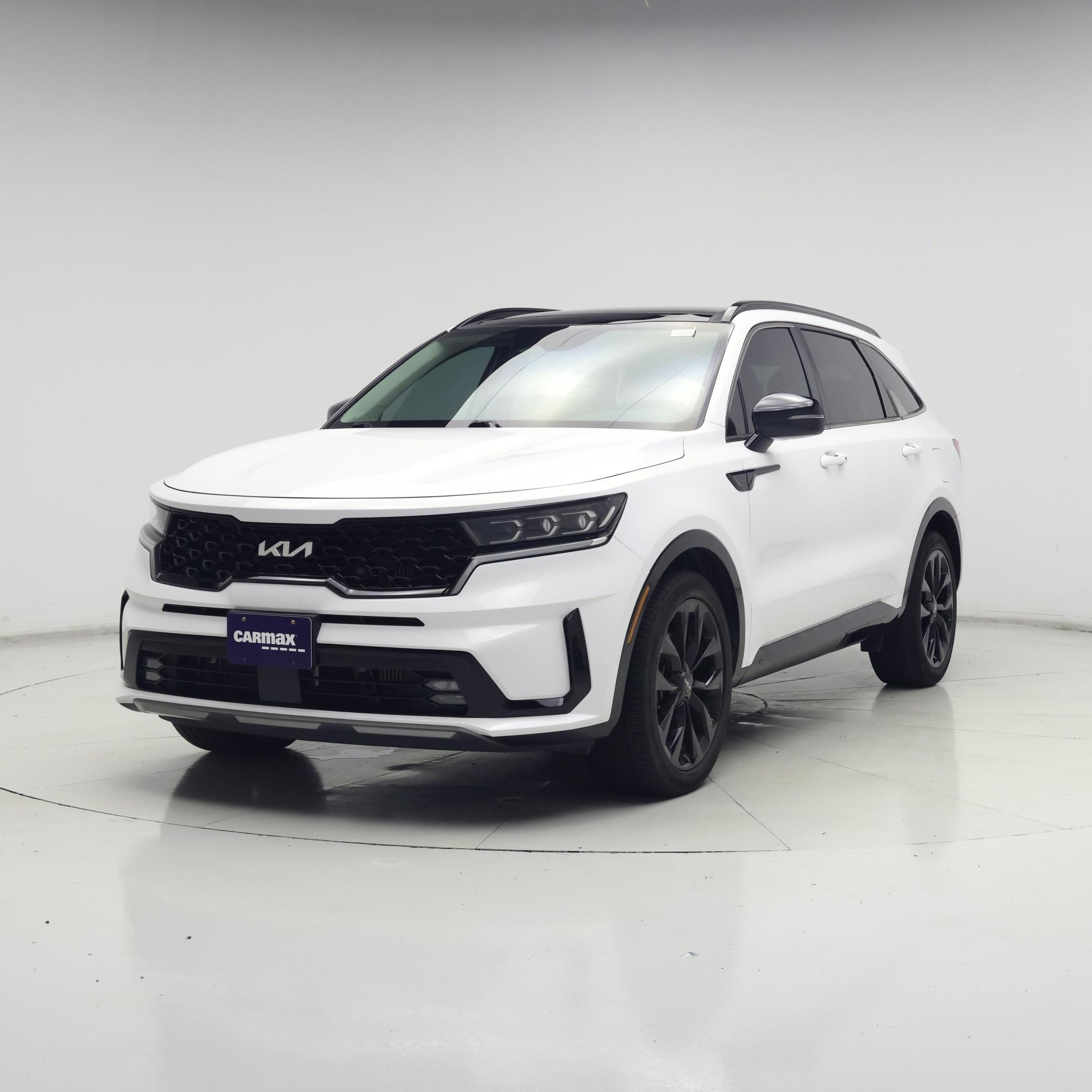 Thumbnail: 2022 Kia Sorento - 4