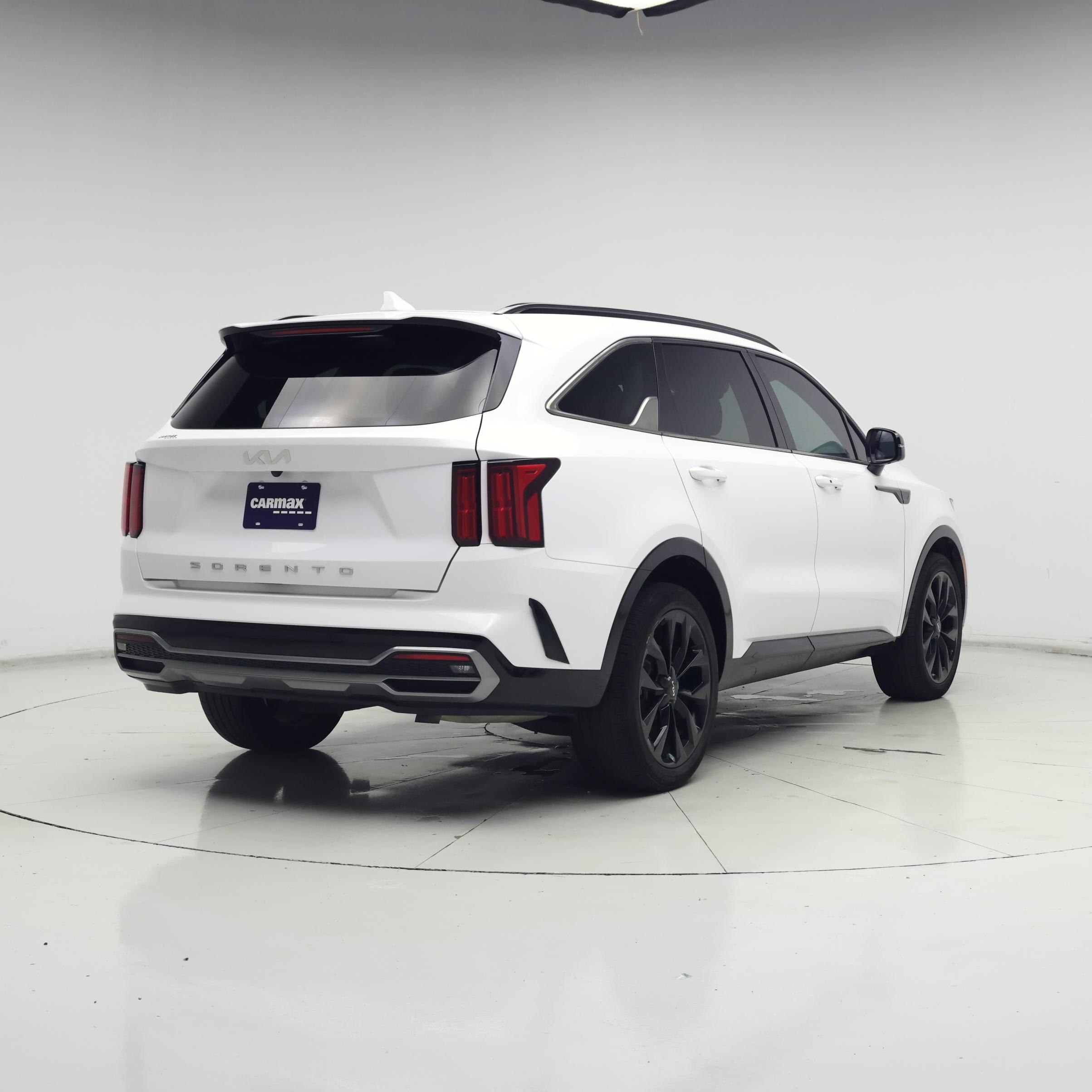 Thumbnail: 2022 Kia Sorento - 8