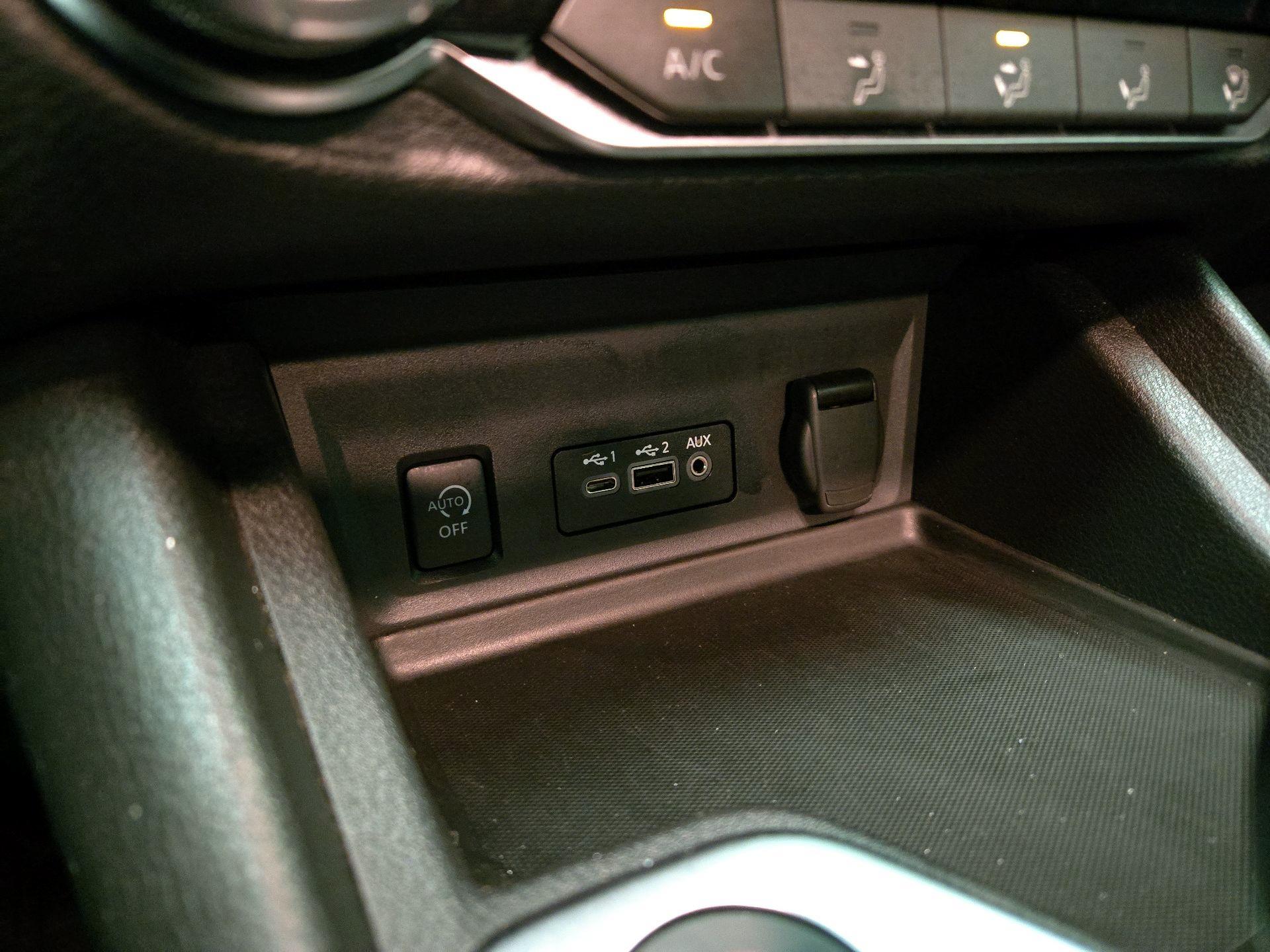 Thumbnail: 2024 Nissan Sentra - 18