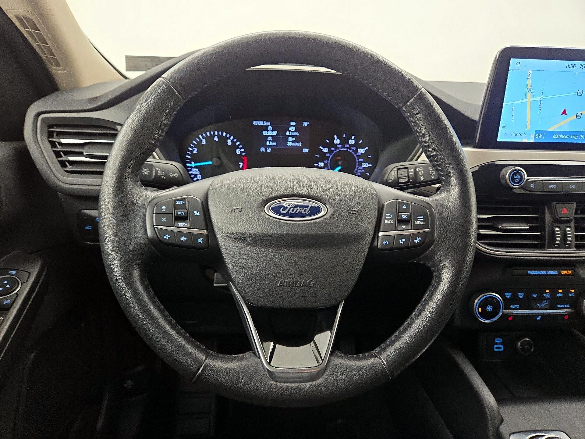 Thumbnail: 2020 Ford Escape - 10