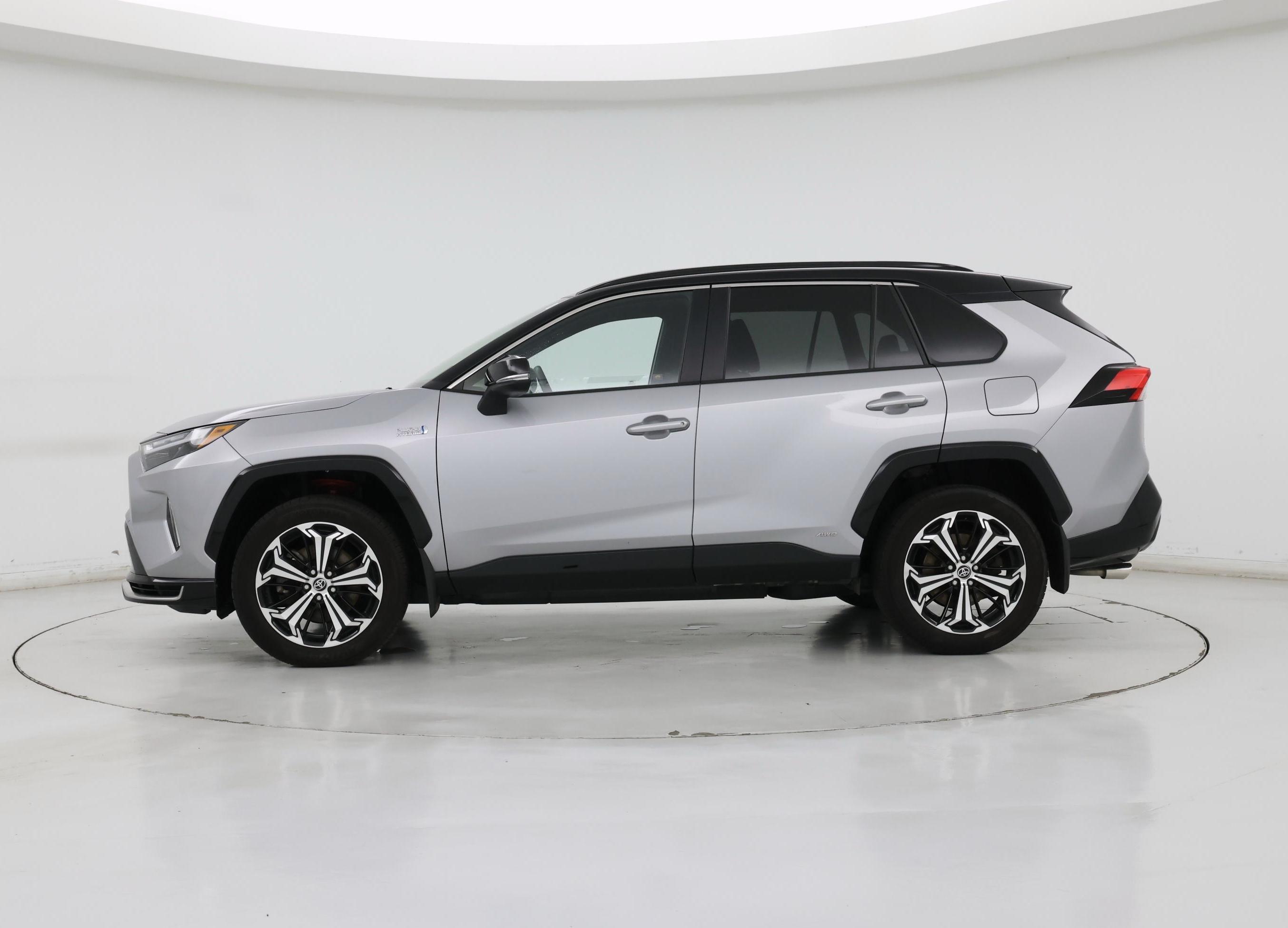 Thumbnail: 2023 Toyota RAV4 - 3