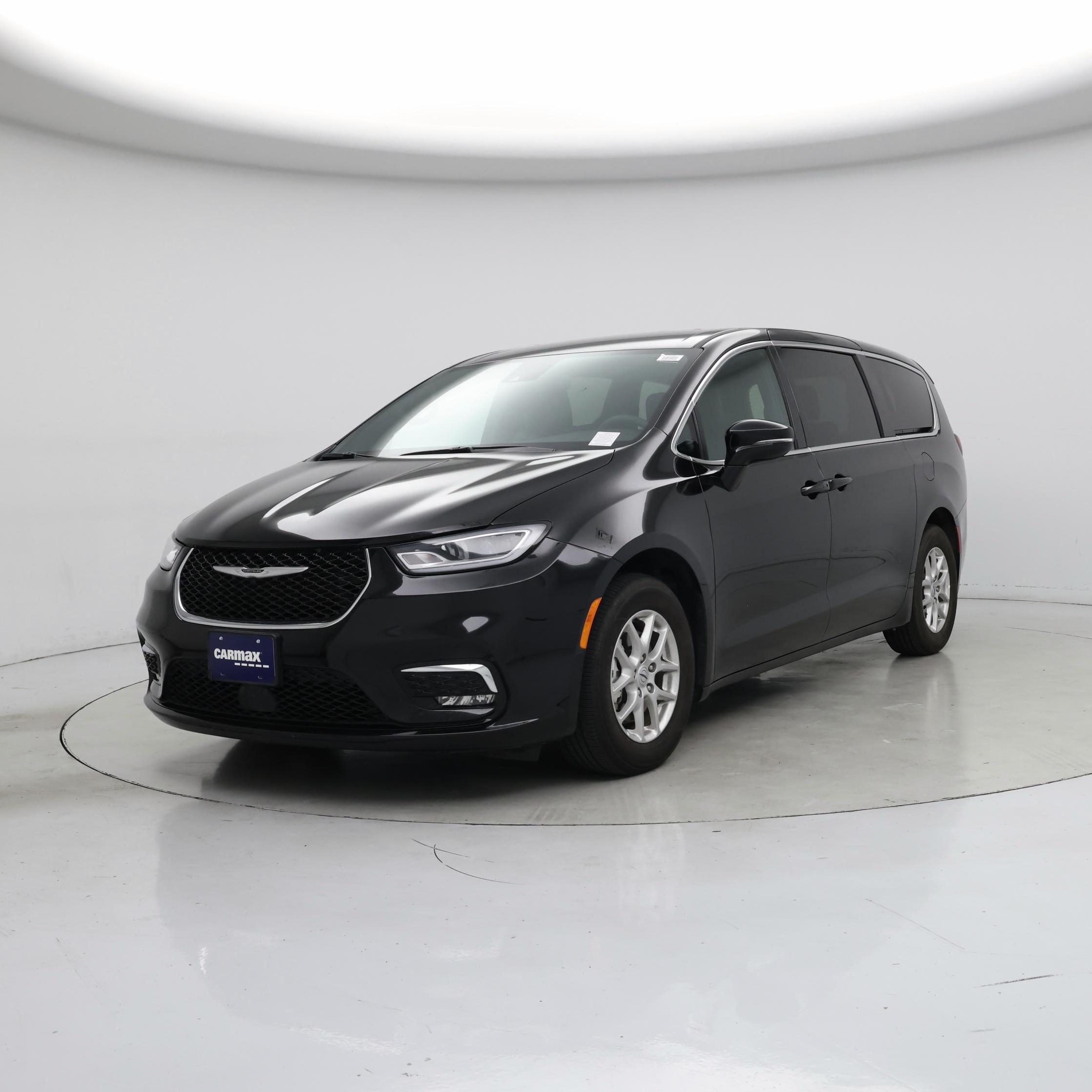 Thumbnail: 2025 Chrysler Pacifica - 4