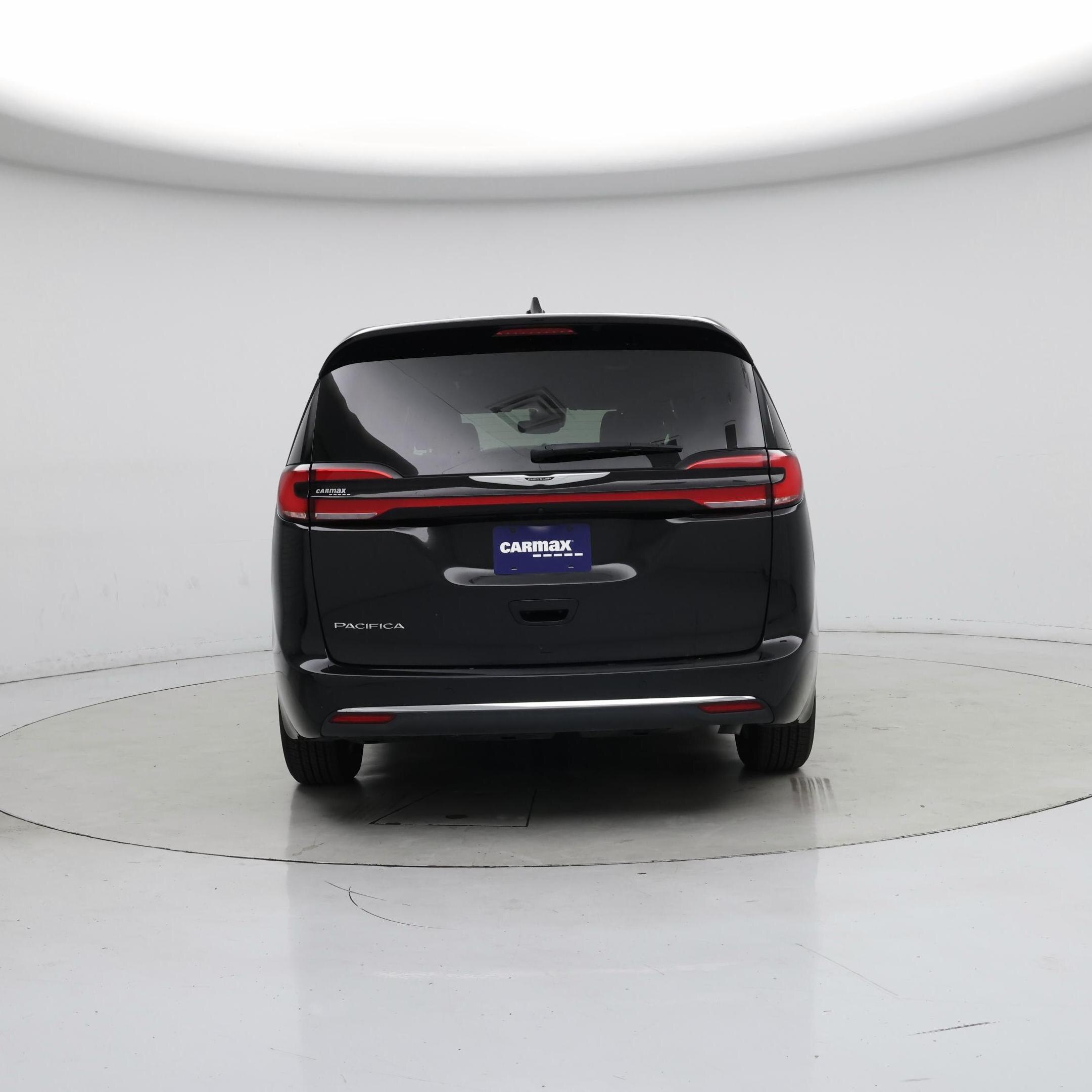 Thumbnail: 2025 Chrysler Pacifica - 6