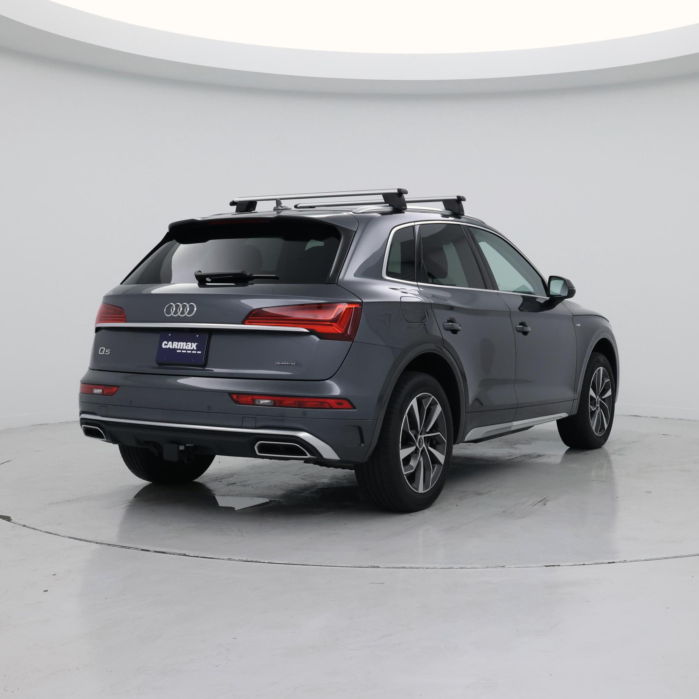 Thumbnail: 2023 Audi Q5 - 8