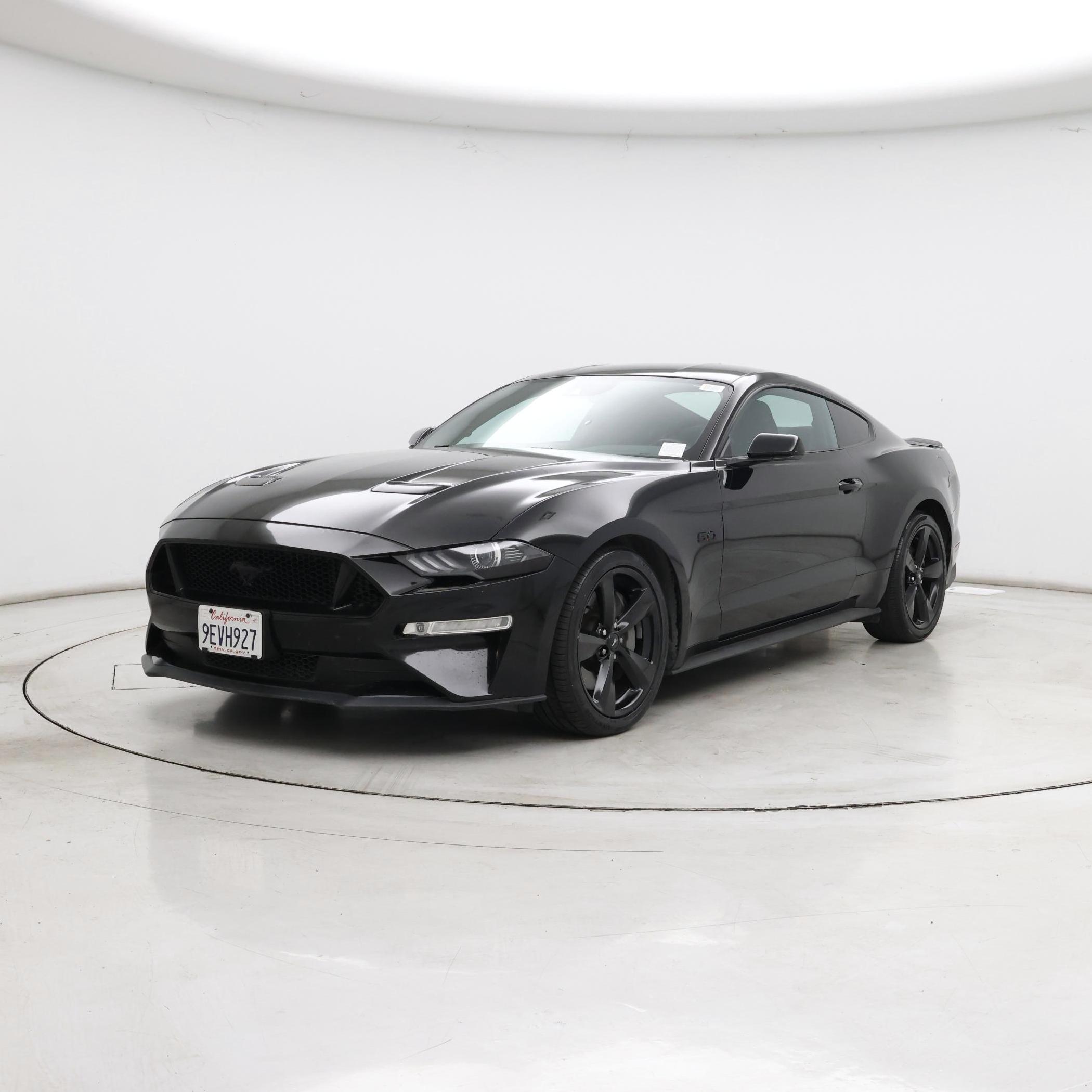 Thumbnail: 2022 Ford Mustang - 4