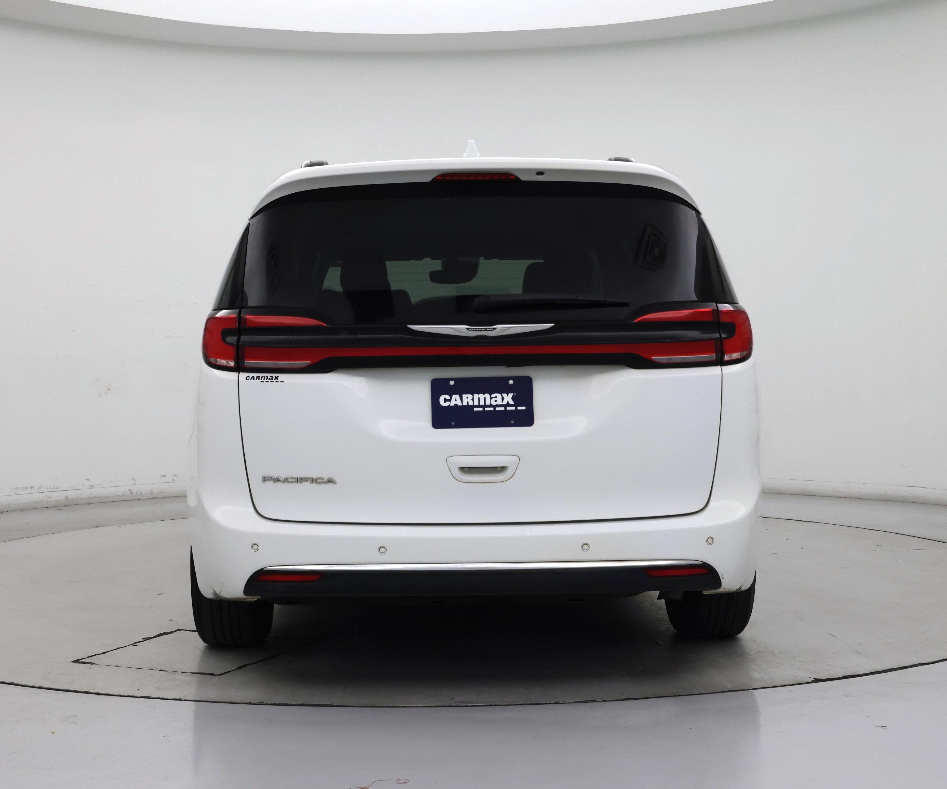 Thumbnail: 2022 Chrysler Pacifica - 6