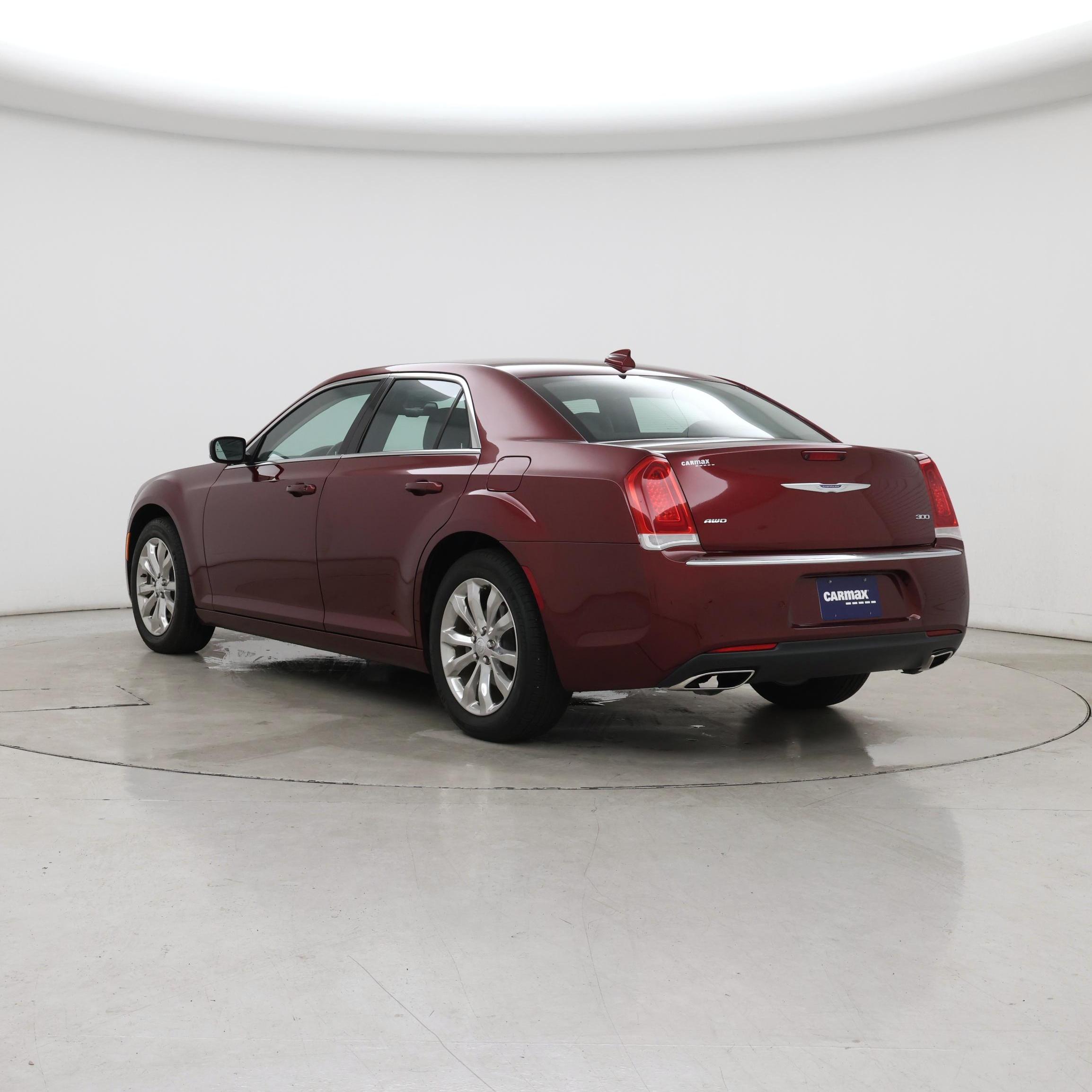 Thumbnail: 2021 Chrysler 300 - 2