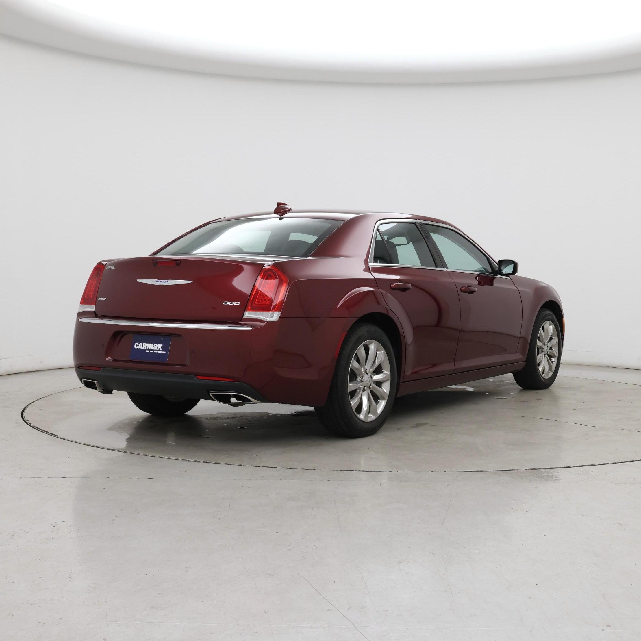 Thumbnail: 2021 Chrysler 300 - 8