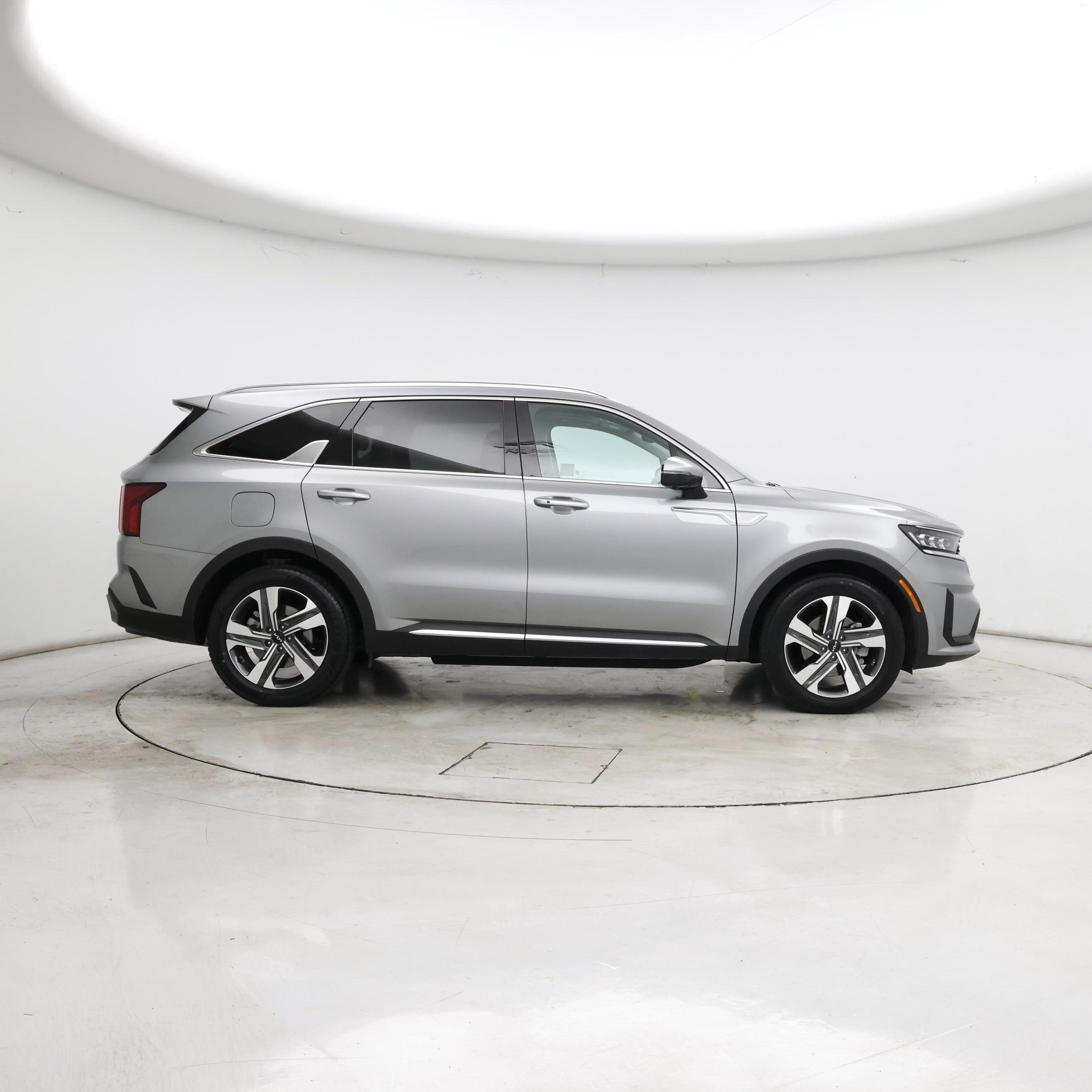 Thumbnail: 2023 Kia Sorento - 7