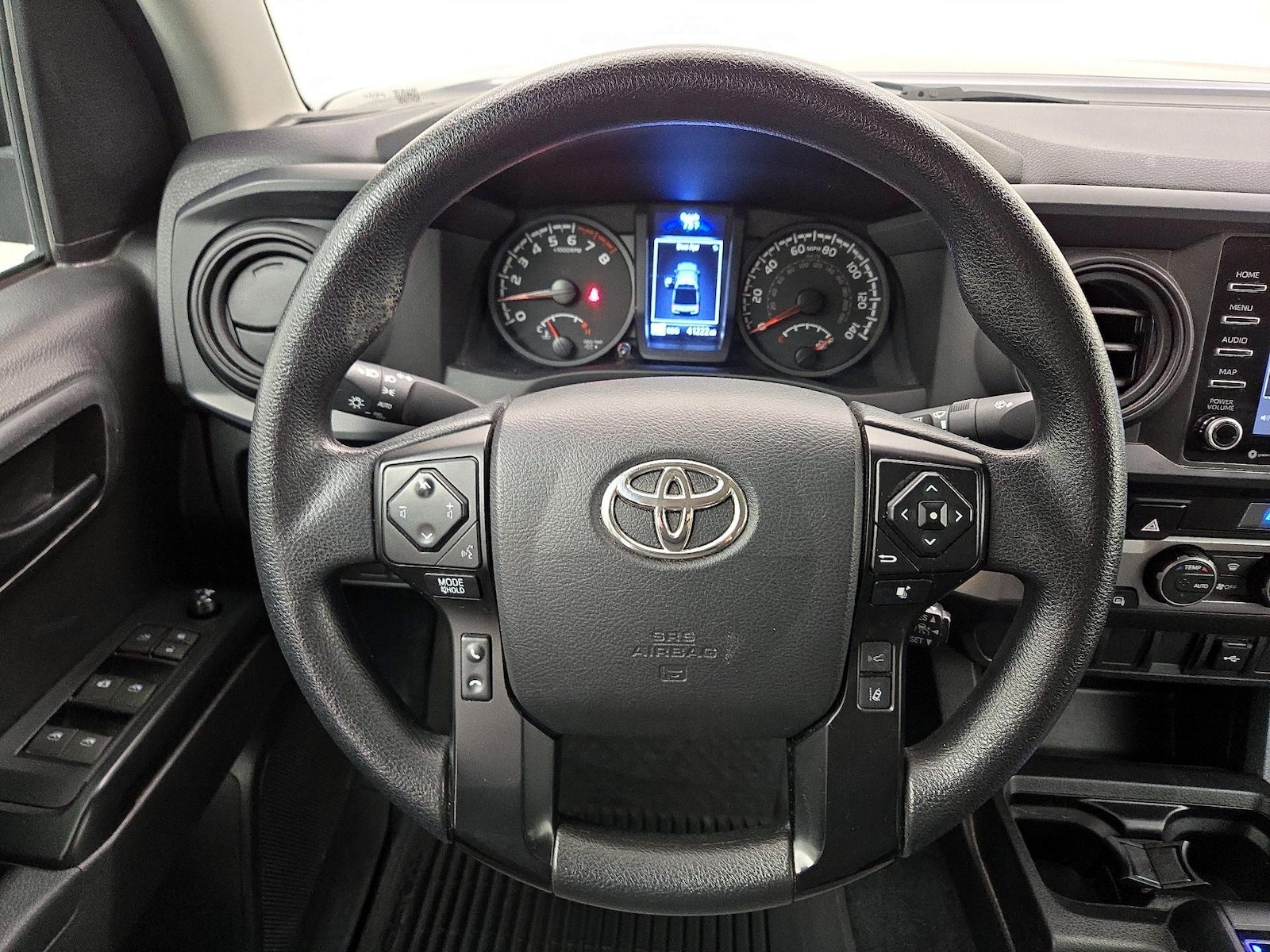 2023 Toyota Tacoma SR - Photo 11